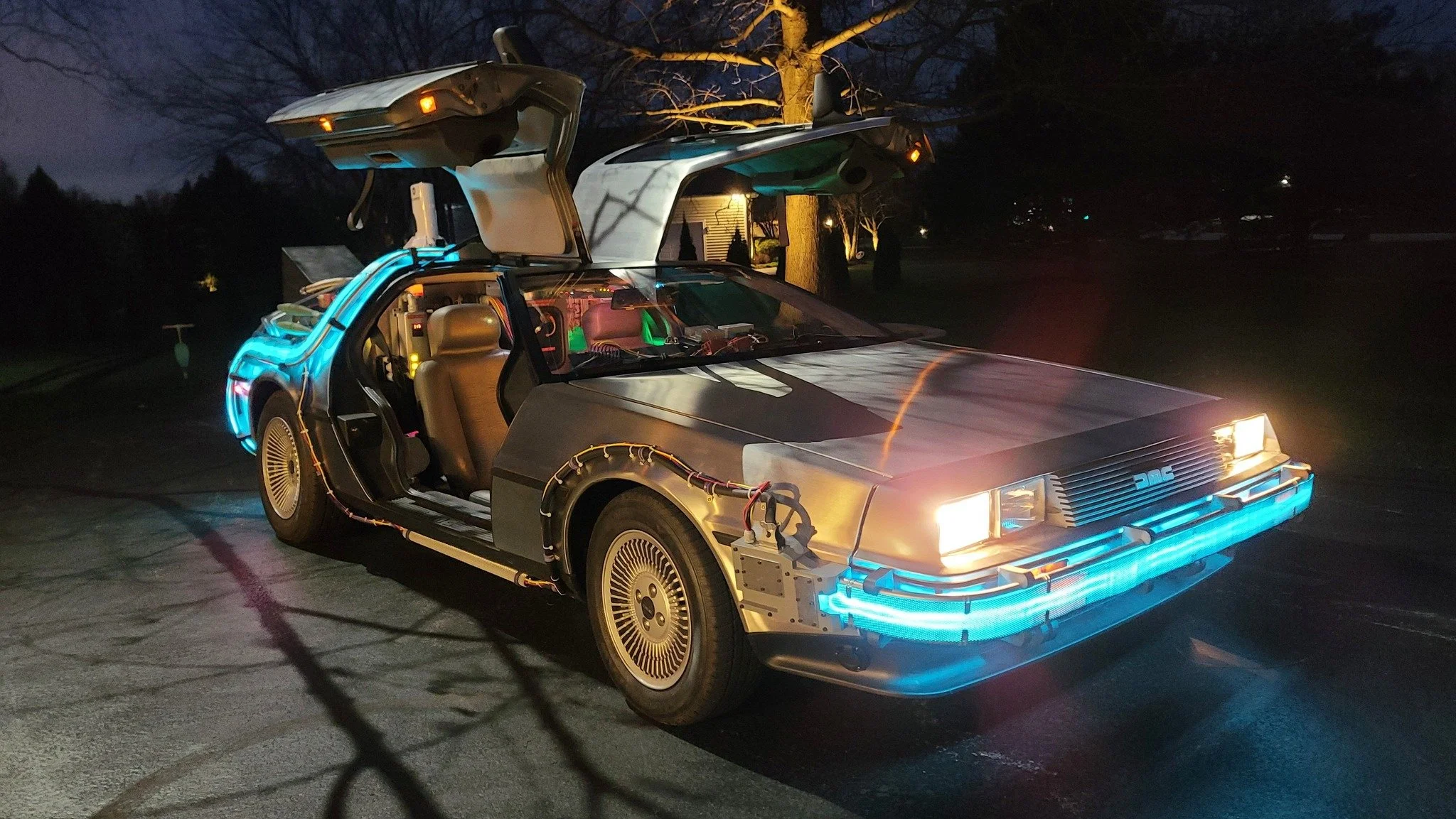 You can Rent a Delorean Time Machine for your next event or party ...