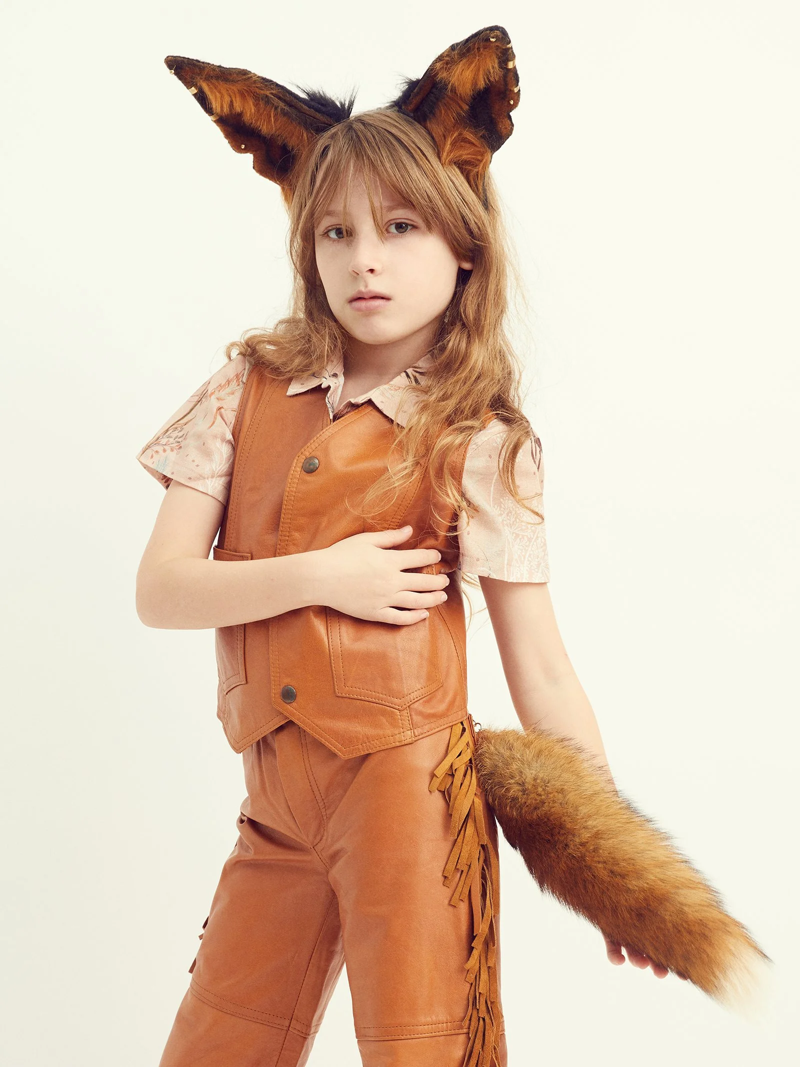 SHOT 2_0303_V1_S.jpg