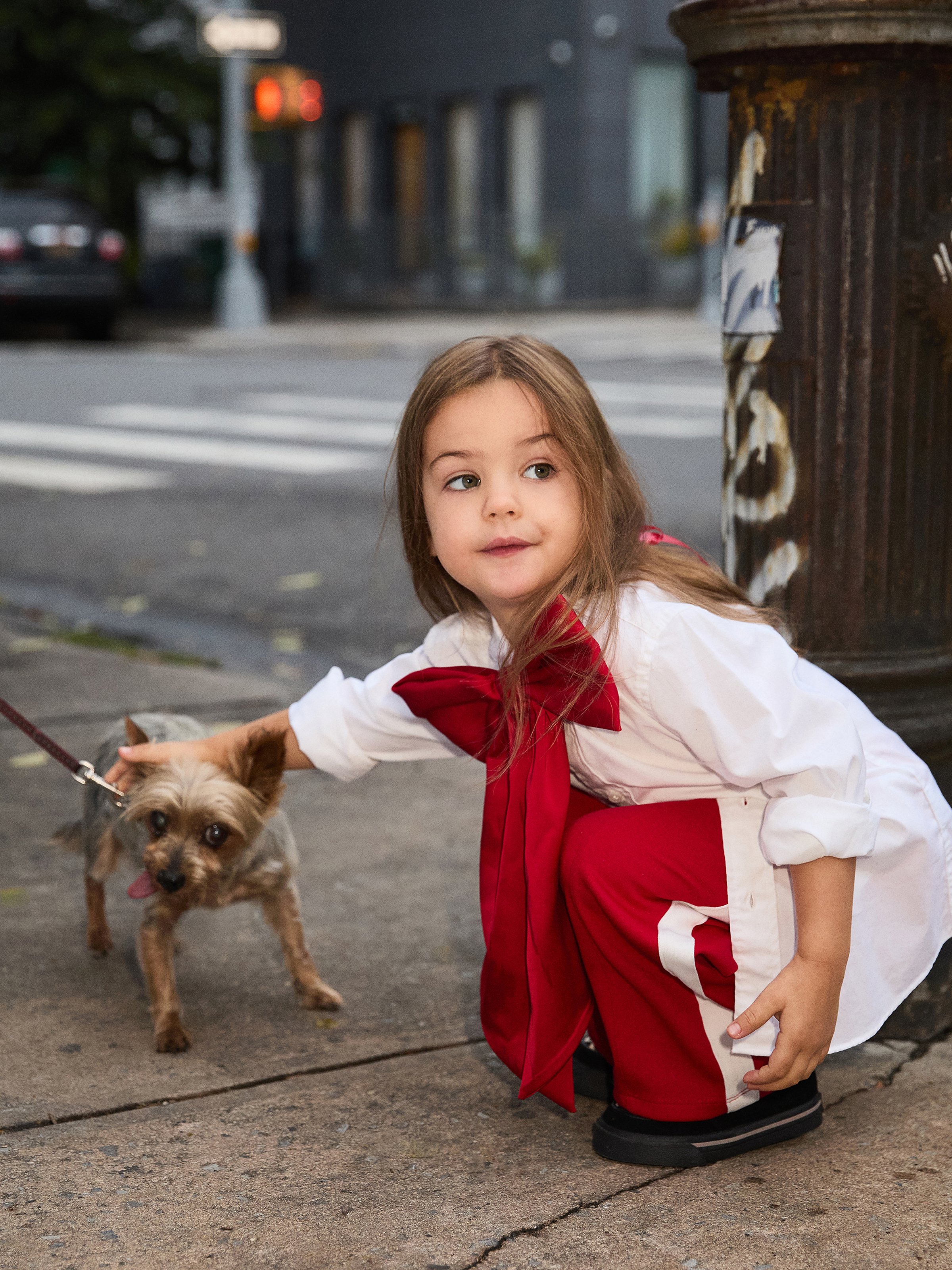 6 20251011_POP_UP_Parachute_Fall_10 Eva_1919_V1.jpg