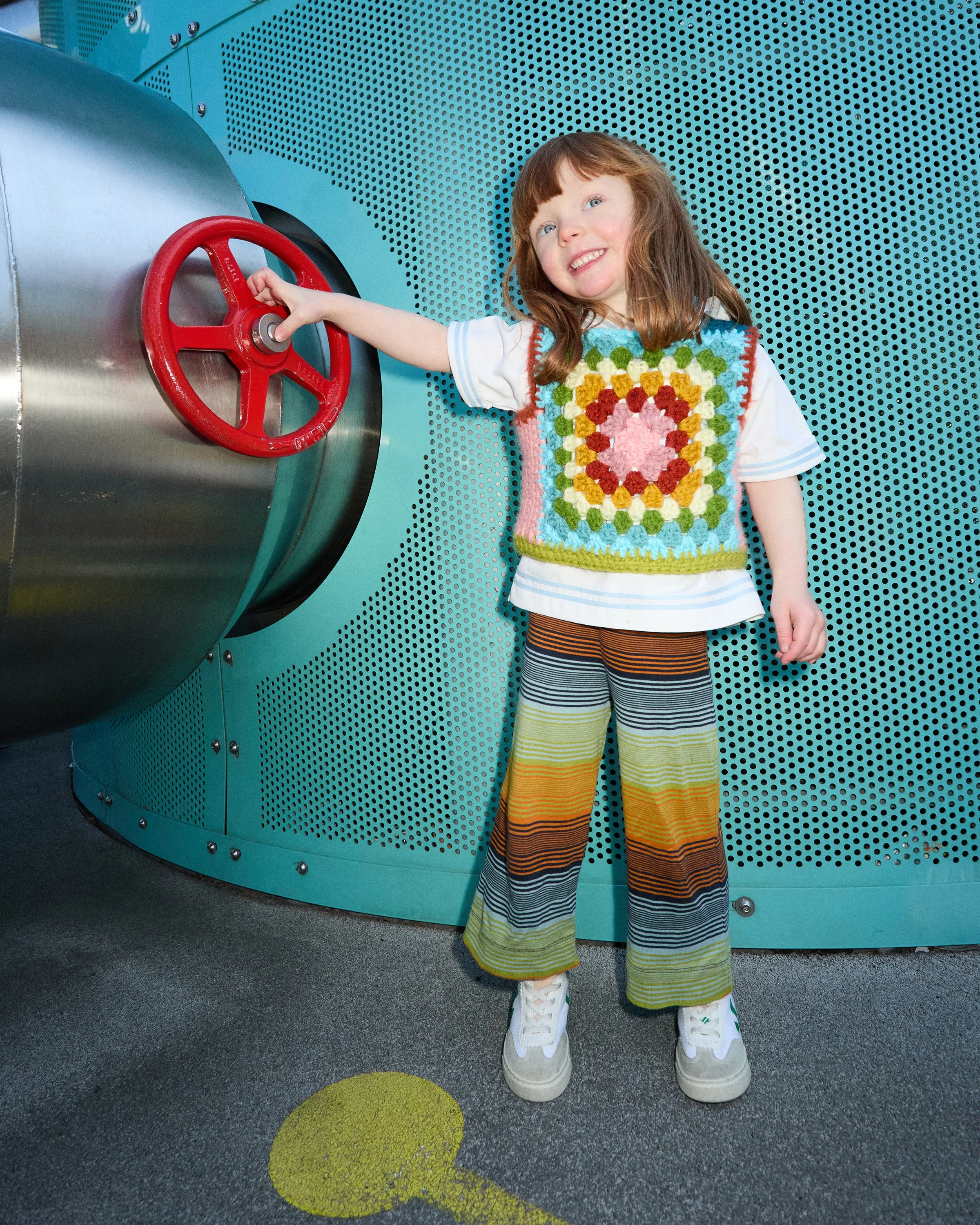13 20260410_Parachute_Spring_9 Evelyn Look 1_0432_V1_M.jpg