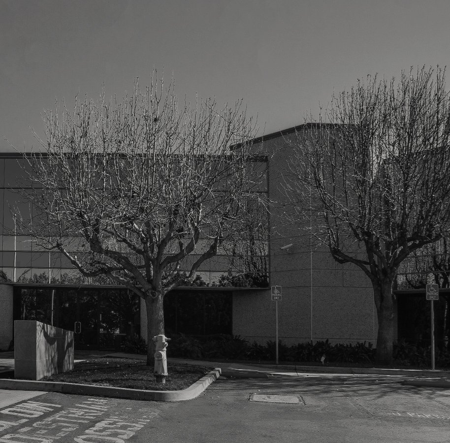 5935 Darwin Court