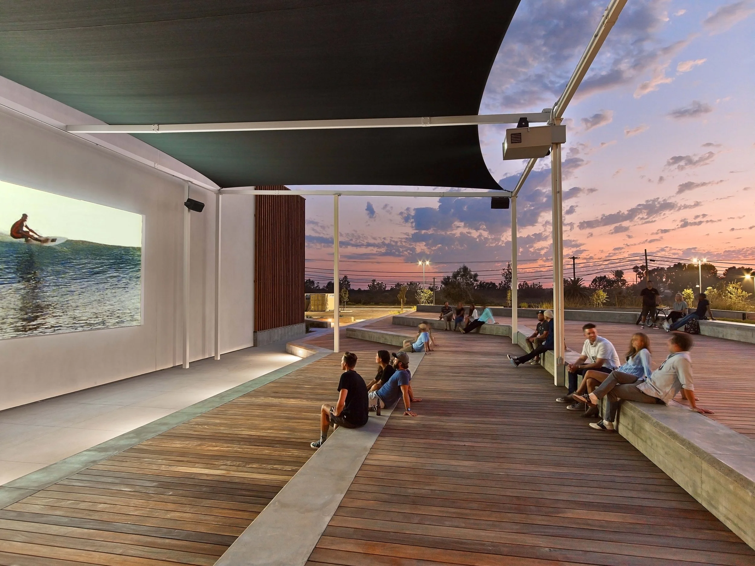 05_make_Carlsbad_Amphitheater_photo_by_Eric_Laignel(11).jpg