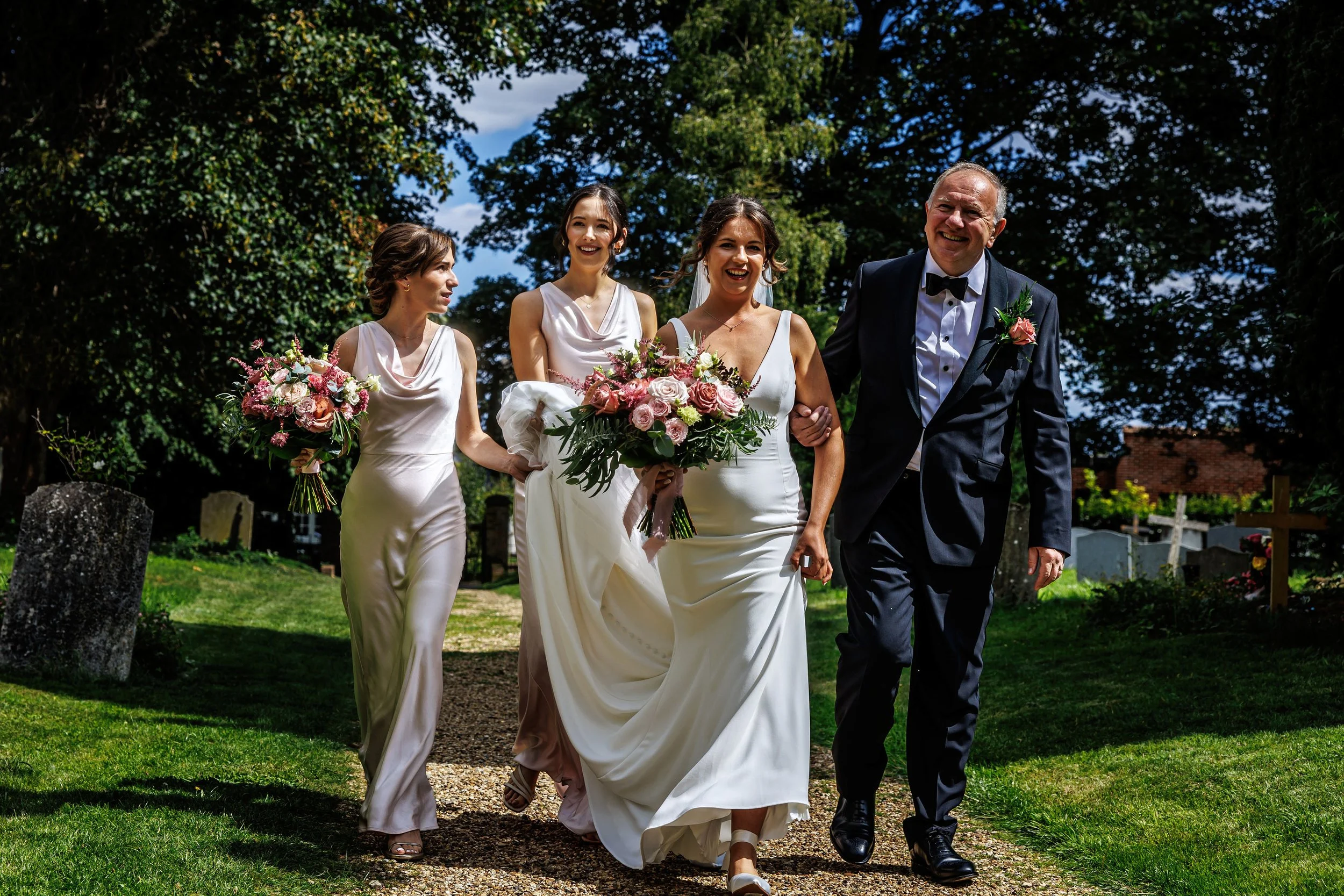 radwellmillmeadowsweddingb&lhertfordshireweddingphotographerrafeabrookphotography-1063.jpg