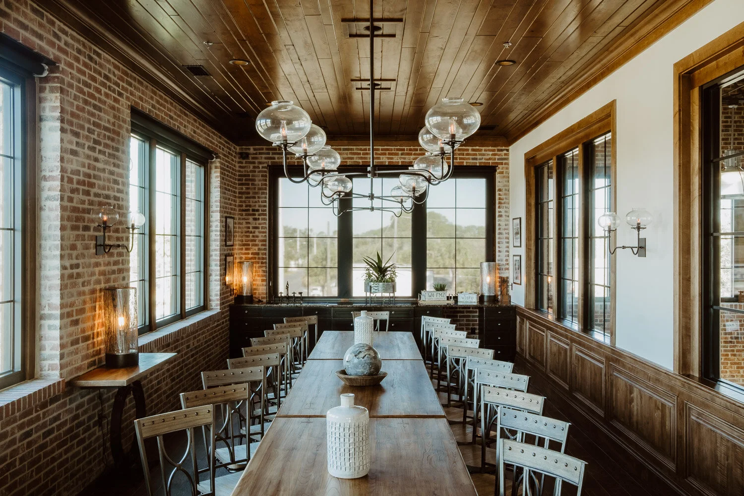 Art N' Motion Conference Room