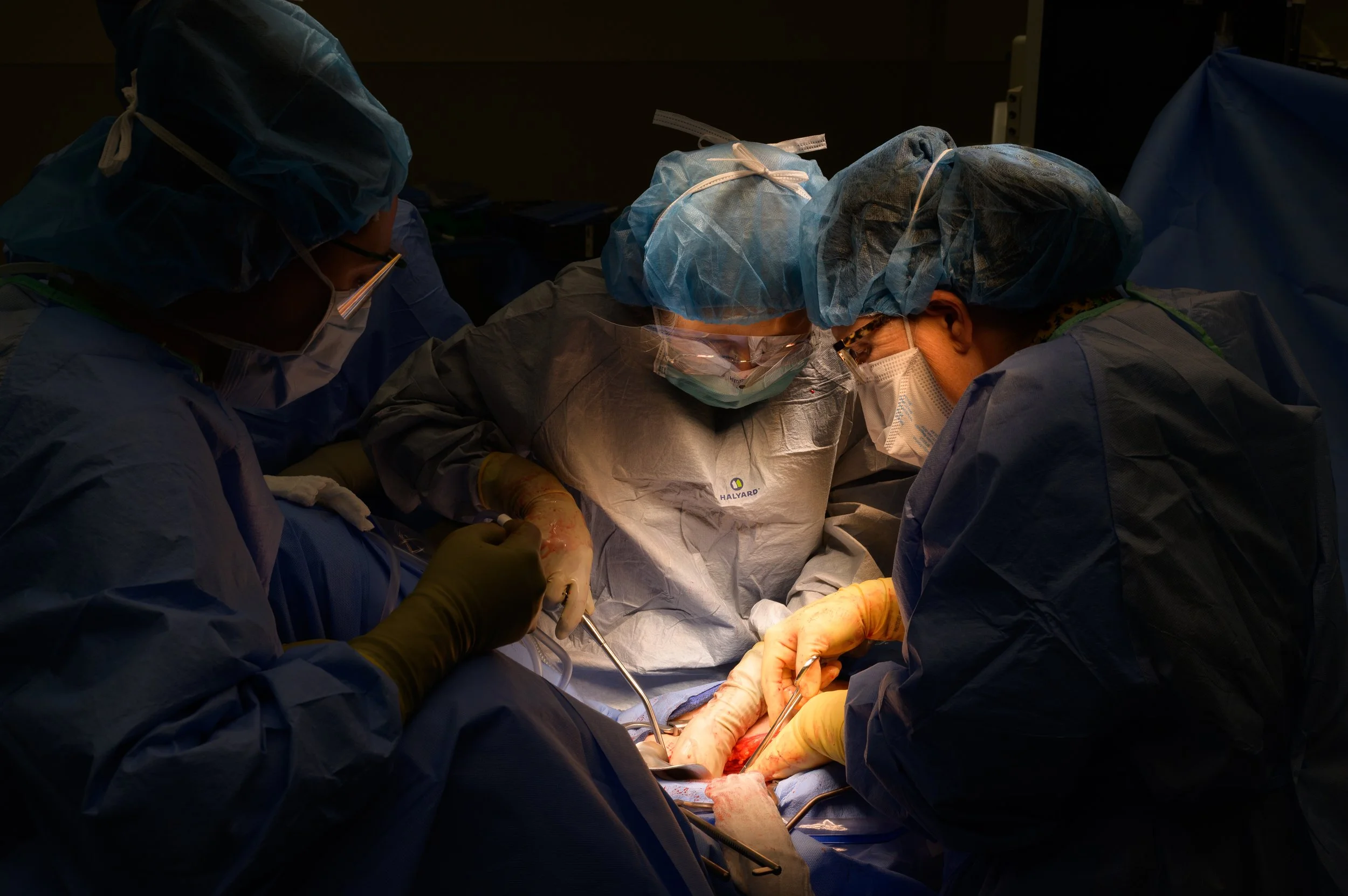 25_1252_OBGYN_Surgery-025.jpg