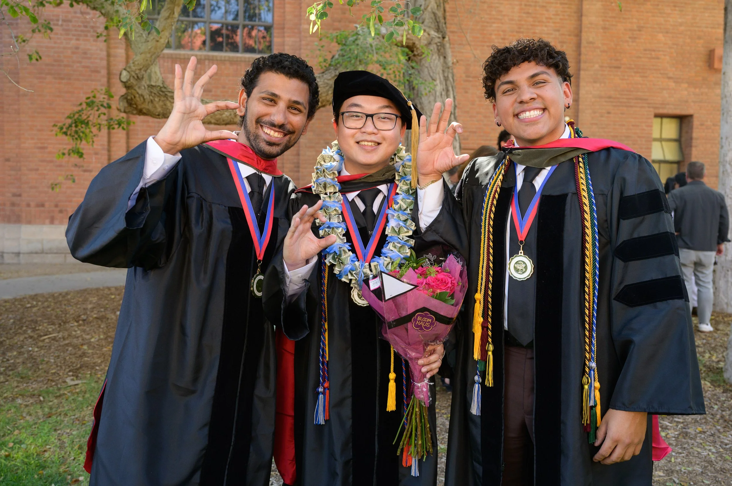 26_0670_COP2026Convocation-017.jpg