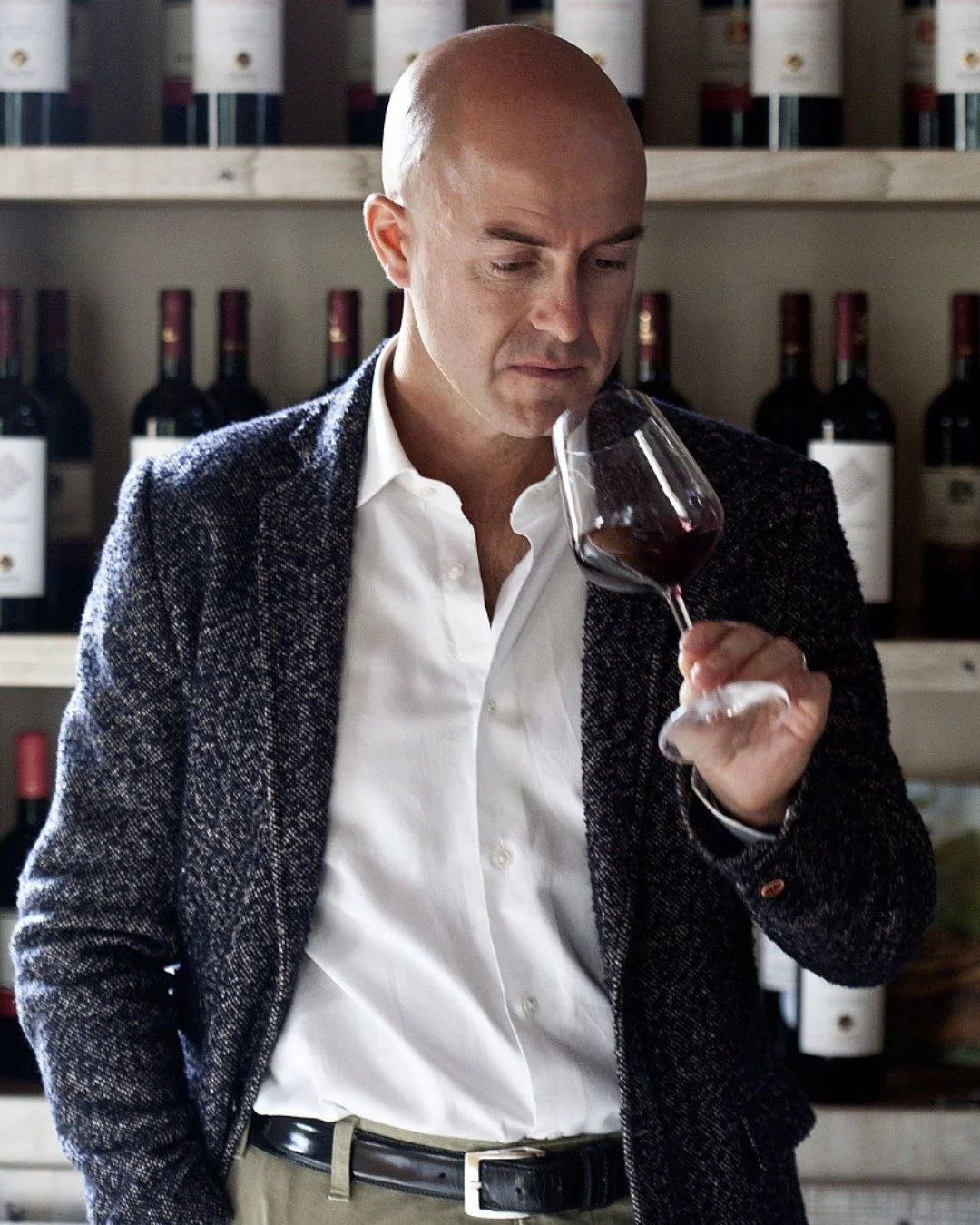 ❤️ Home is where the Etna Rosso is. 

As we enter Week 2 of Gemma's Italy in the Wine Bar/Tasting Room, we wanted to welcome Emiliano Falsini's stunning single vineyard Etna Rosso to the Lucille family. 

Made with nerello mascalese grapes from 30-10