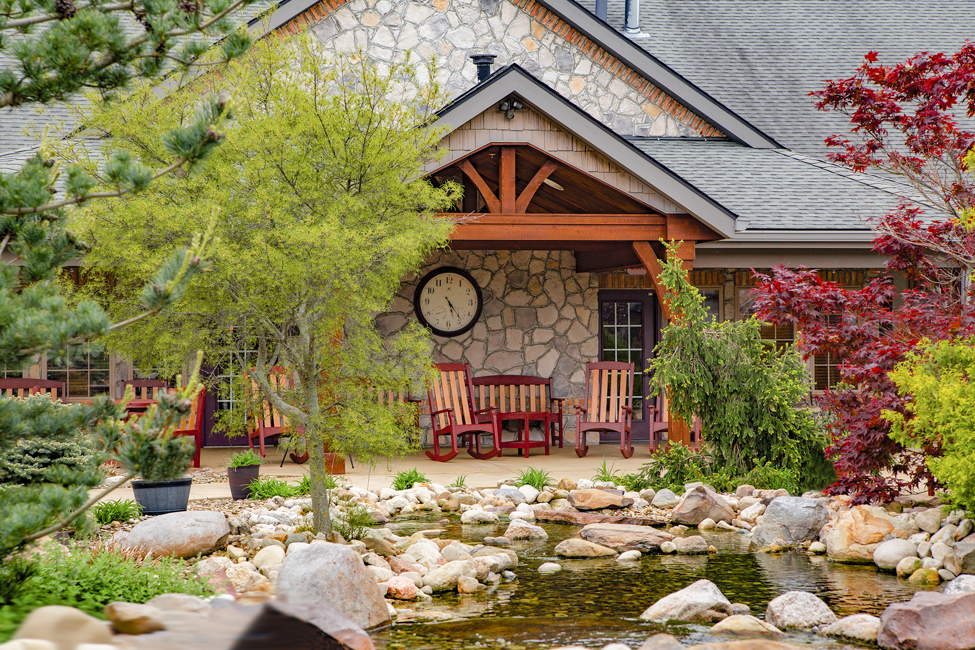 Beautiful Courtyard - Inn at Whitewood Village