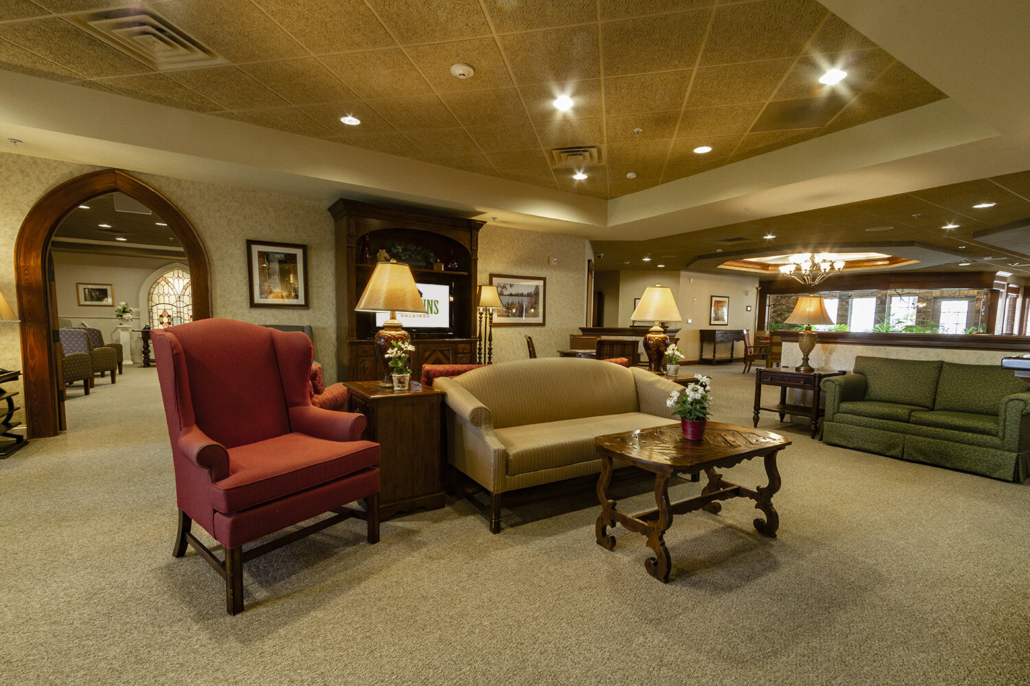 Exquisite common living space at the Inn at Whitewood Village - North Canton, OH