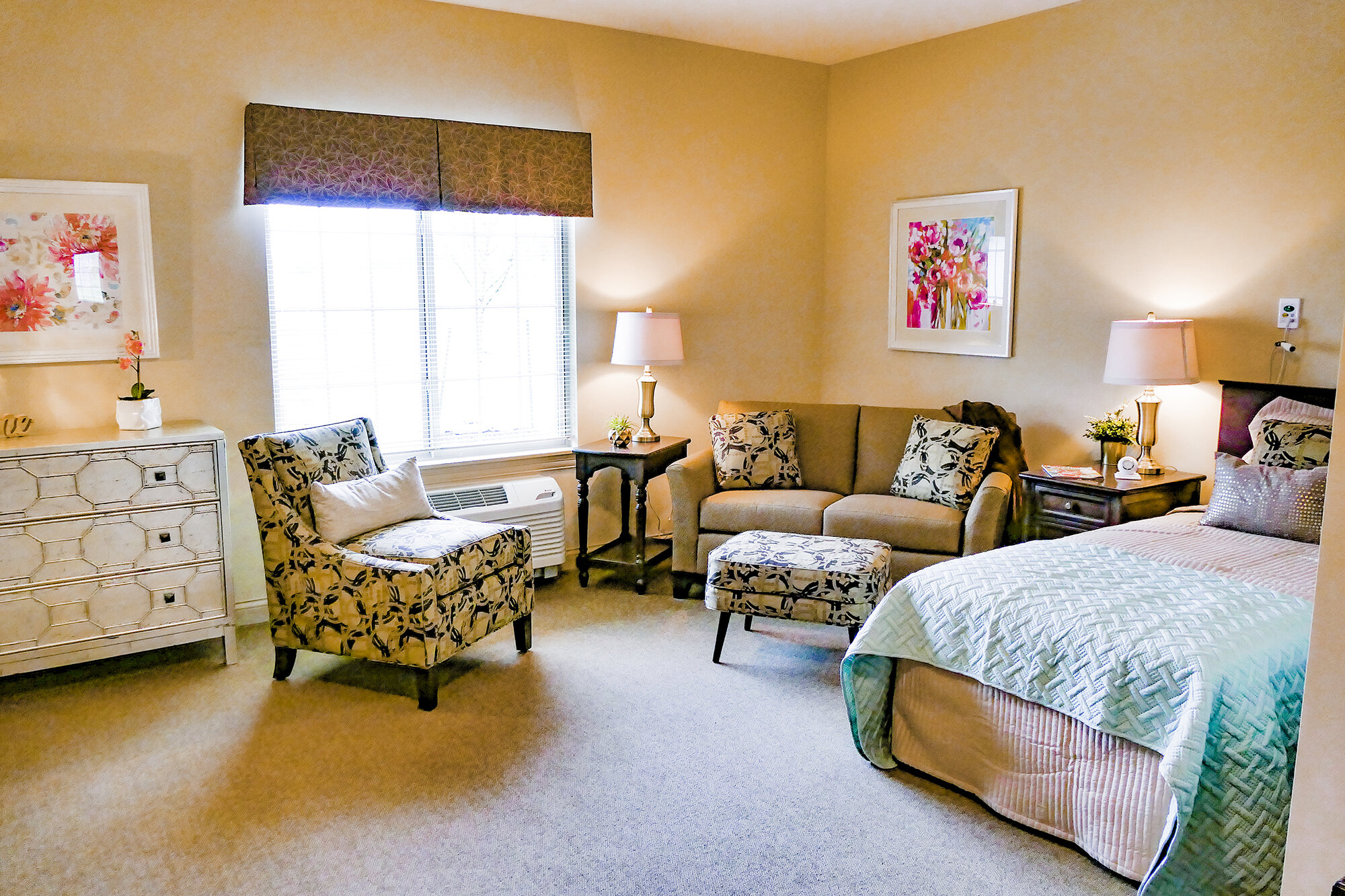 The best amenities at the Inn at Whitewood Village - North Canton, OH