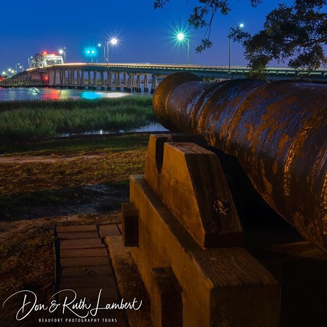 In Beaufort, the past watches over the present.
Put Beaufort high on your list of breakout destinations. We&rsquo;ll help you make the most of your time. Spend less time searching and more time shooting with Beaufort Photography Tours.