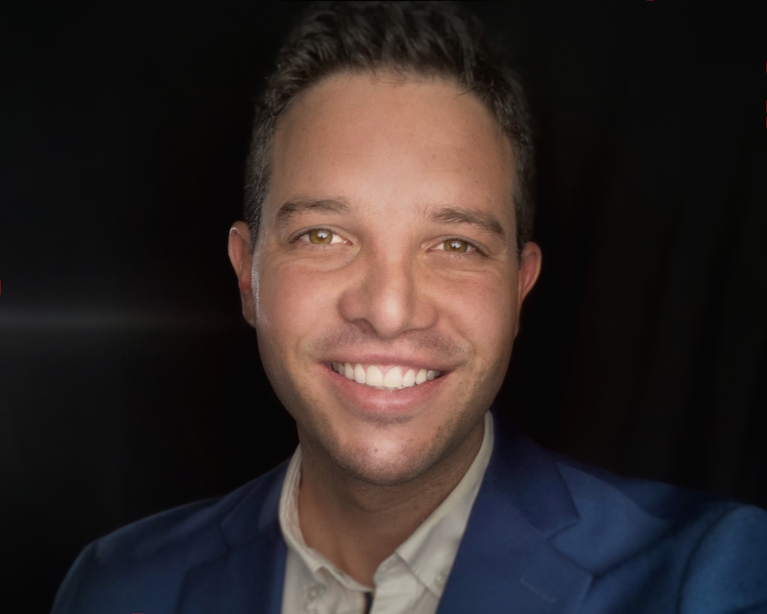 Headshot_BurkeAtkerson_01.jpg