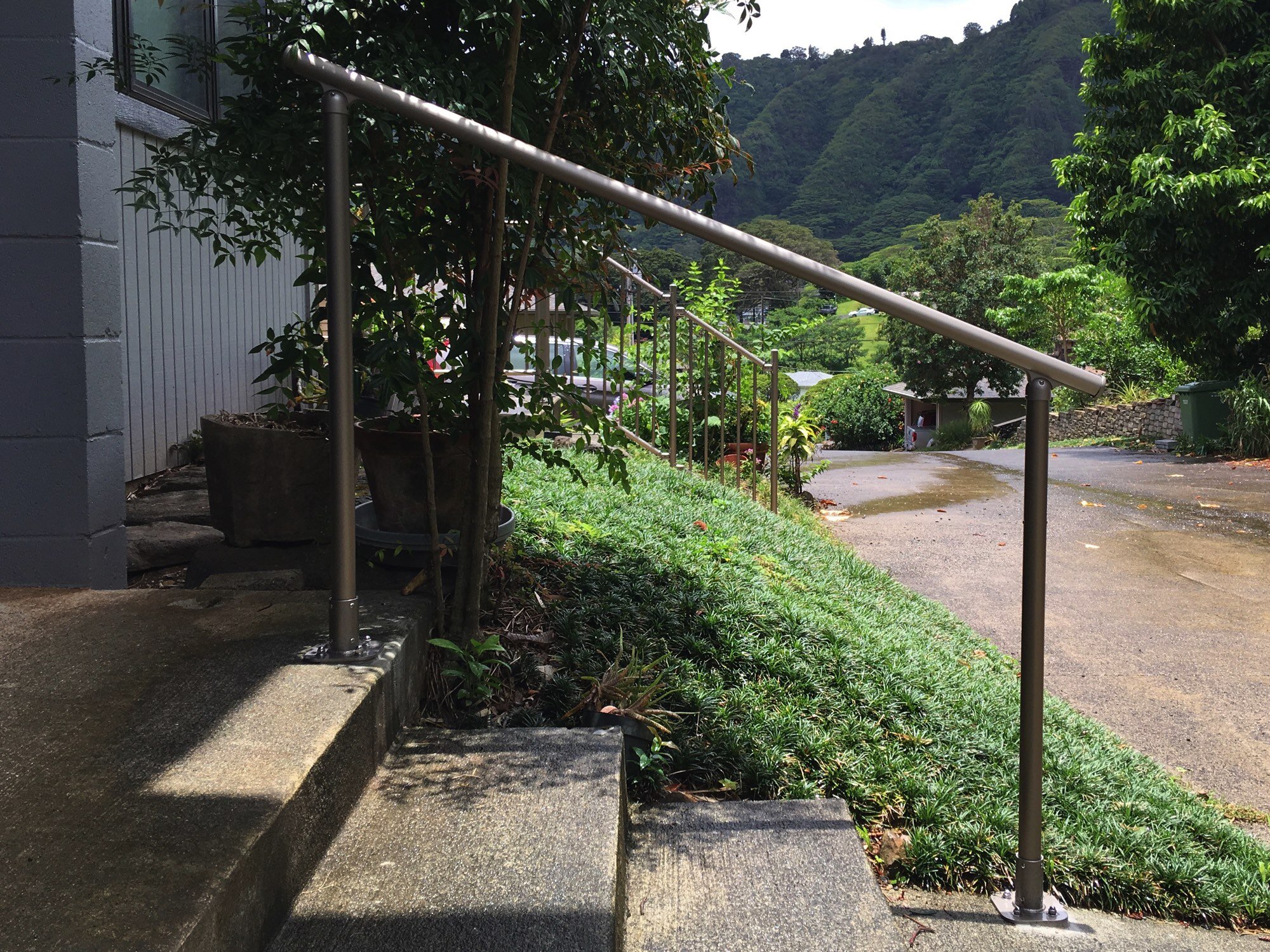 HandRail-Manoa1.jpg