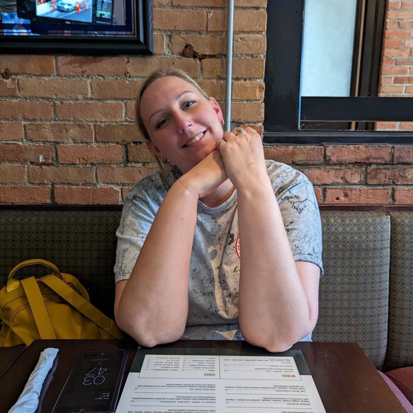 had a tremendous weekend converting my gig with @waitingonmongo at @nectarsvt into a lil weekend vacay with this beautiful lady! you're a great travel partner and I can't wait for our next trip together @melaniedecember! 
❤️❤️