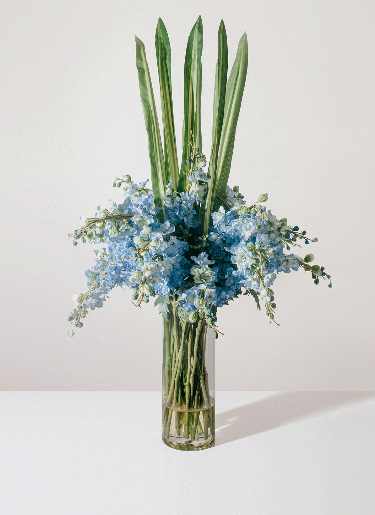 Our stunningly UNREAL corporate floral arrangements — Floral Instinct