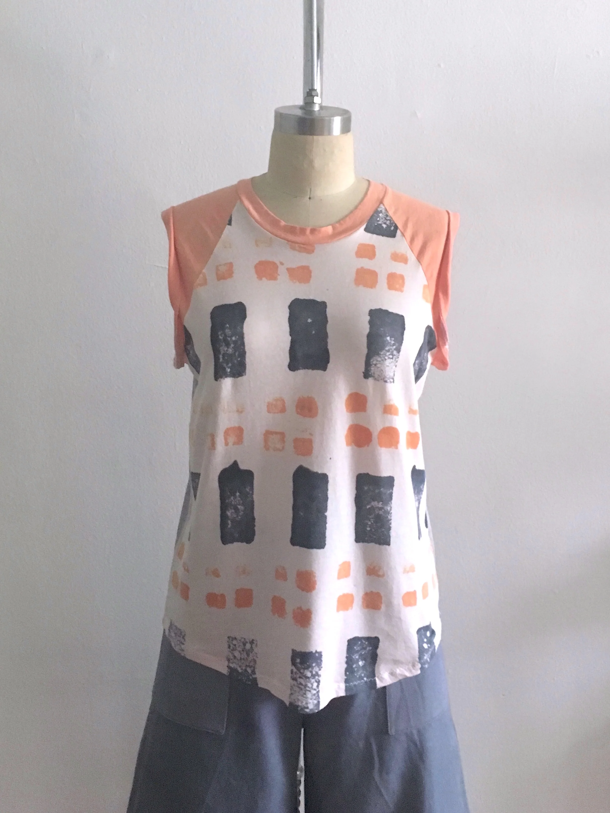 PATIO Roll Sleeve Tee - Jane Round.2.jpg