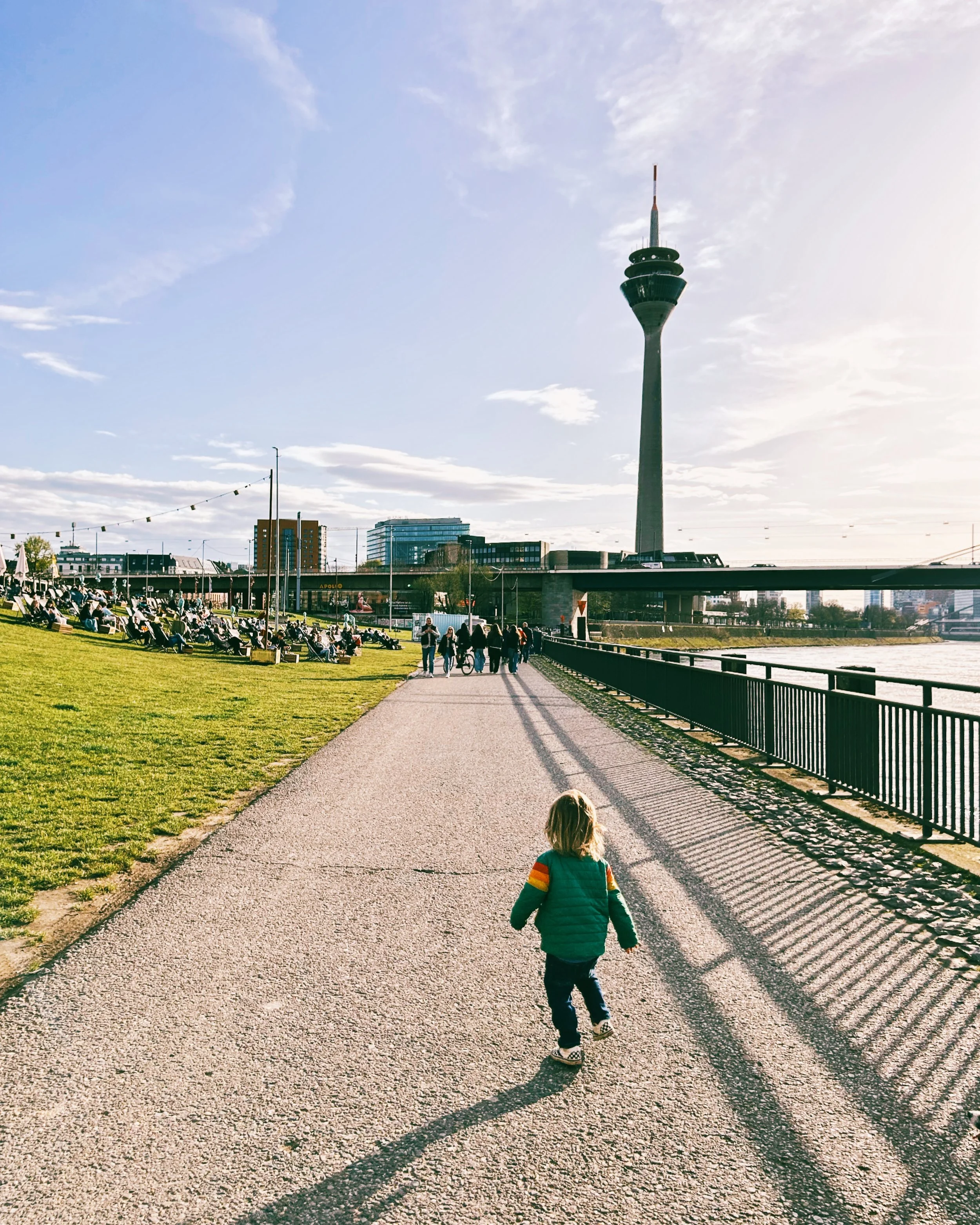 dusseldorf2_germany_mar2024_@zoecaldwell.JPG