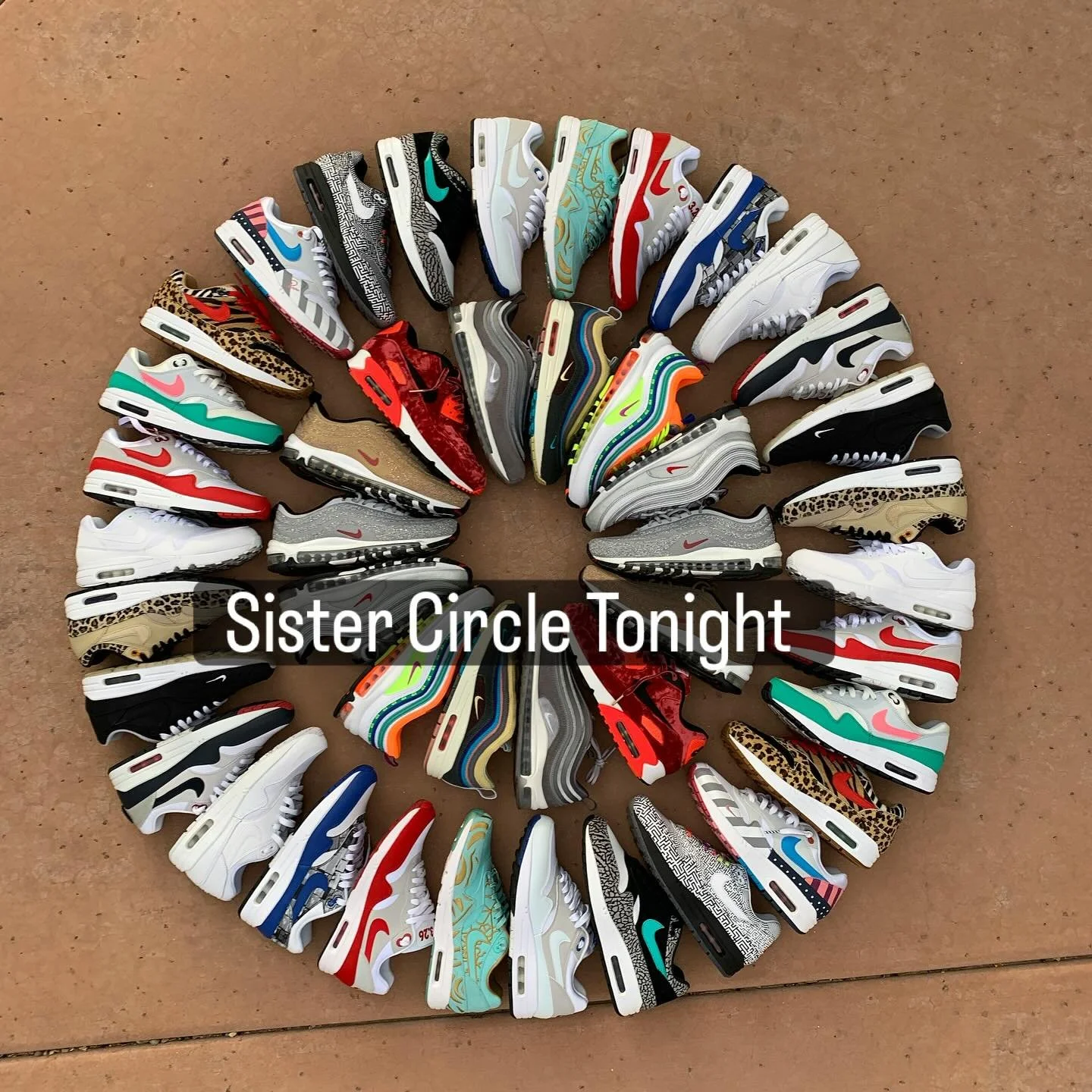 π SISTER CIRCLE THIS WEEK π
A Story Unfolding...
For months my client Sarah thought she was losing her mind. every time her boss called her into meetings, her stomach would twist into knots. Her shoulders would tense before she even saw his name