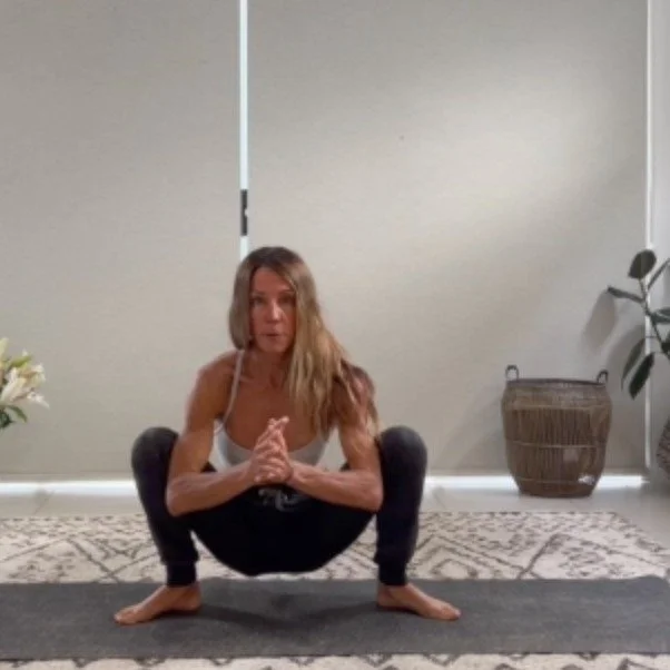 The female body doesn&rsquo;t respond to movement the same way forever.

Hormones, stress, sleep, circadian rhythm, emotional load, and life stage all influence how movement is received.

Sometimes the body needs challenge.
Sometimes it needs restora