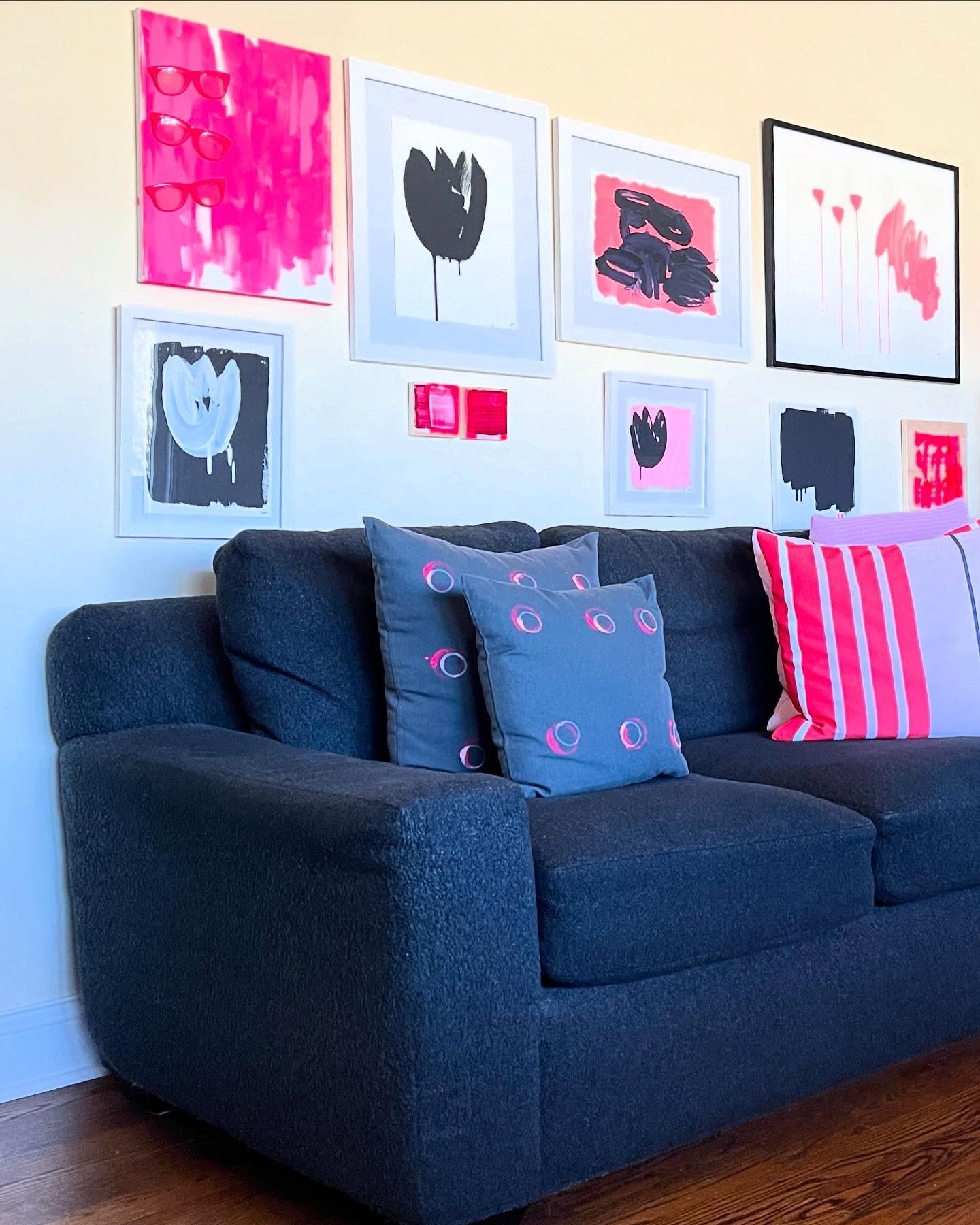 / bari wieselman schulman

my studio is also a gallery space where you can come and see finished work + works in progress 

i love spending time with collectors + designers + the art-curious exploring my paintings, hearing about what moves them, and 