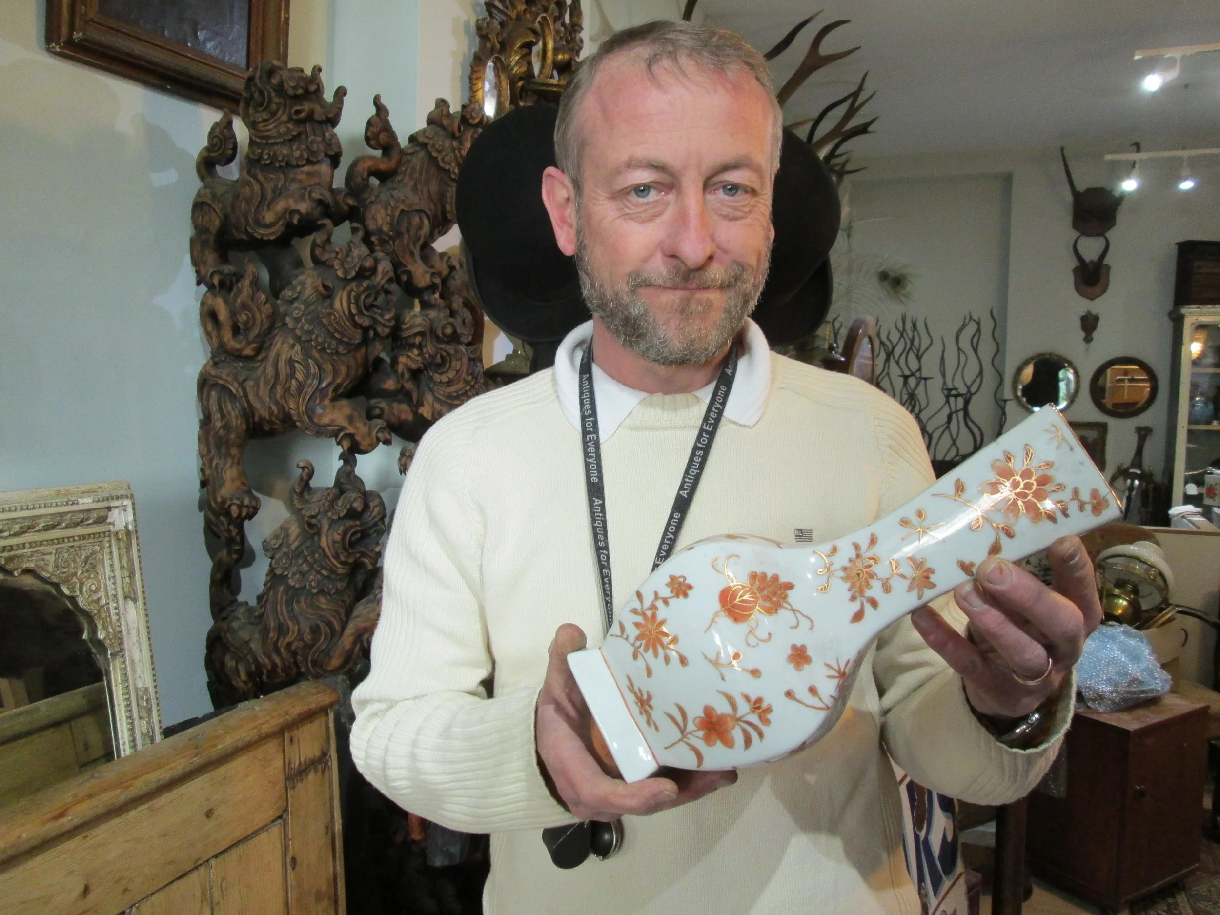 Dickinson’s Real Deal Expert Henry Nicholls