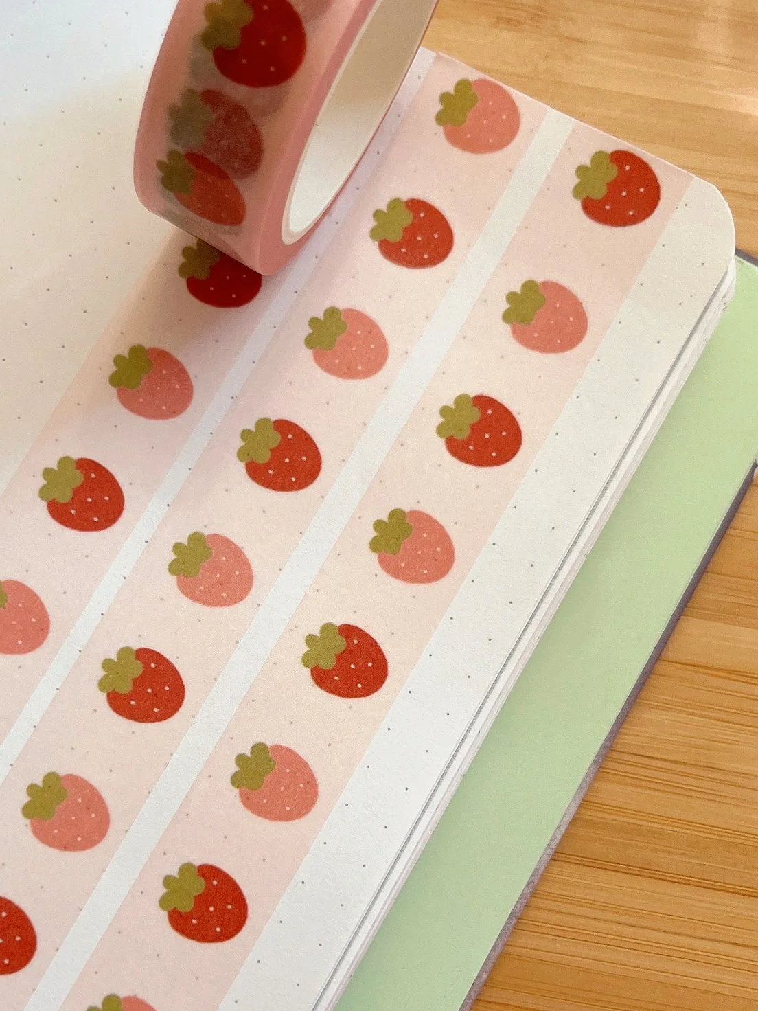Strawberry: Washi Tape no.047