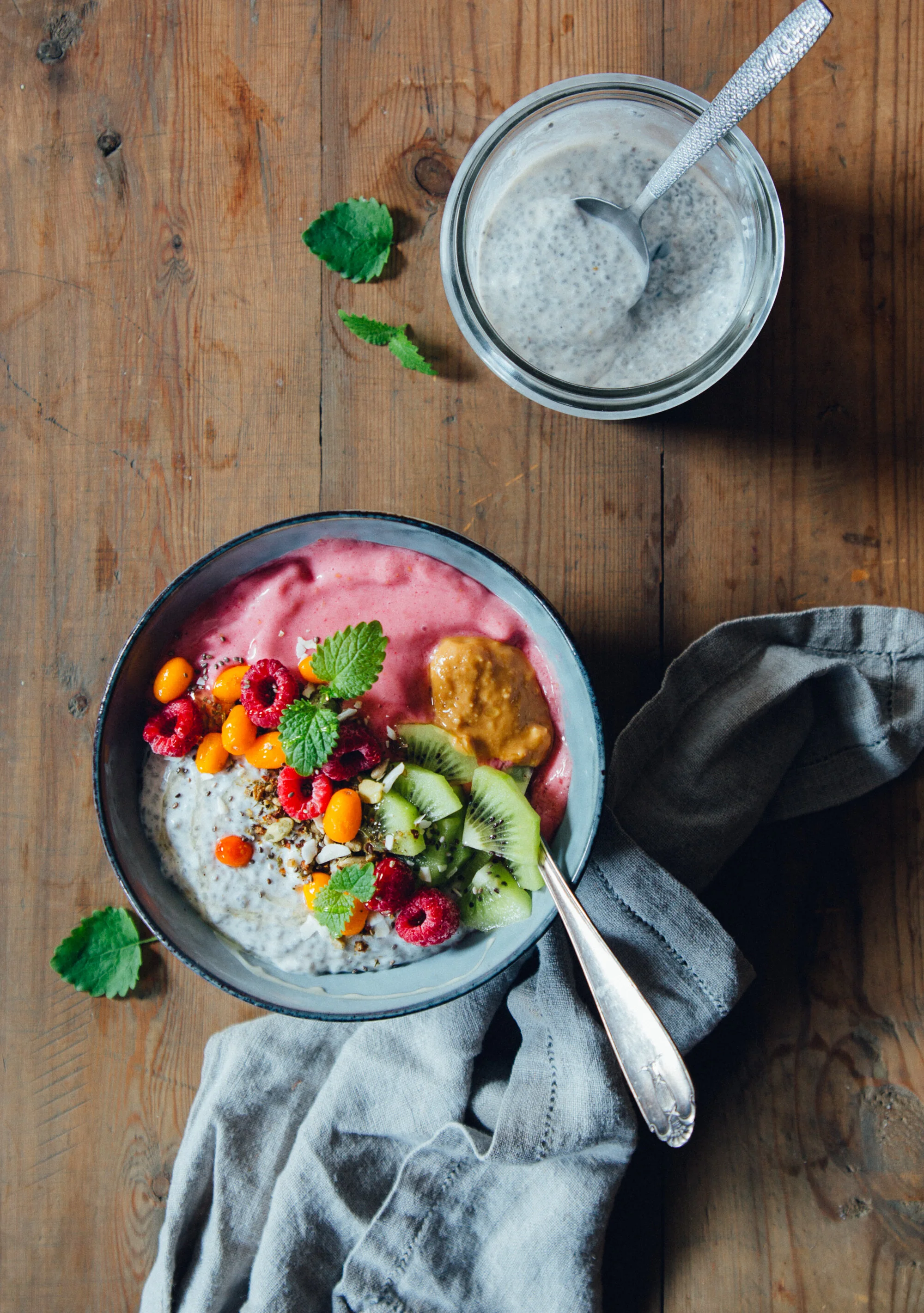 Going the Extra Mile + March & April Link Love