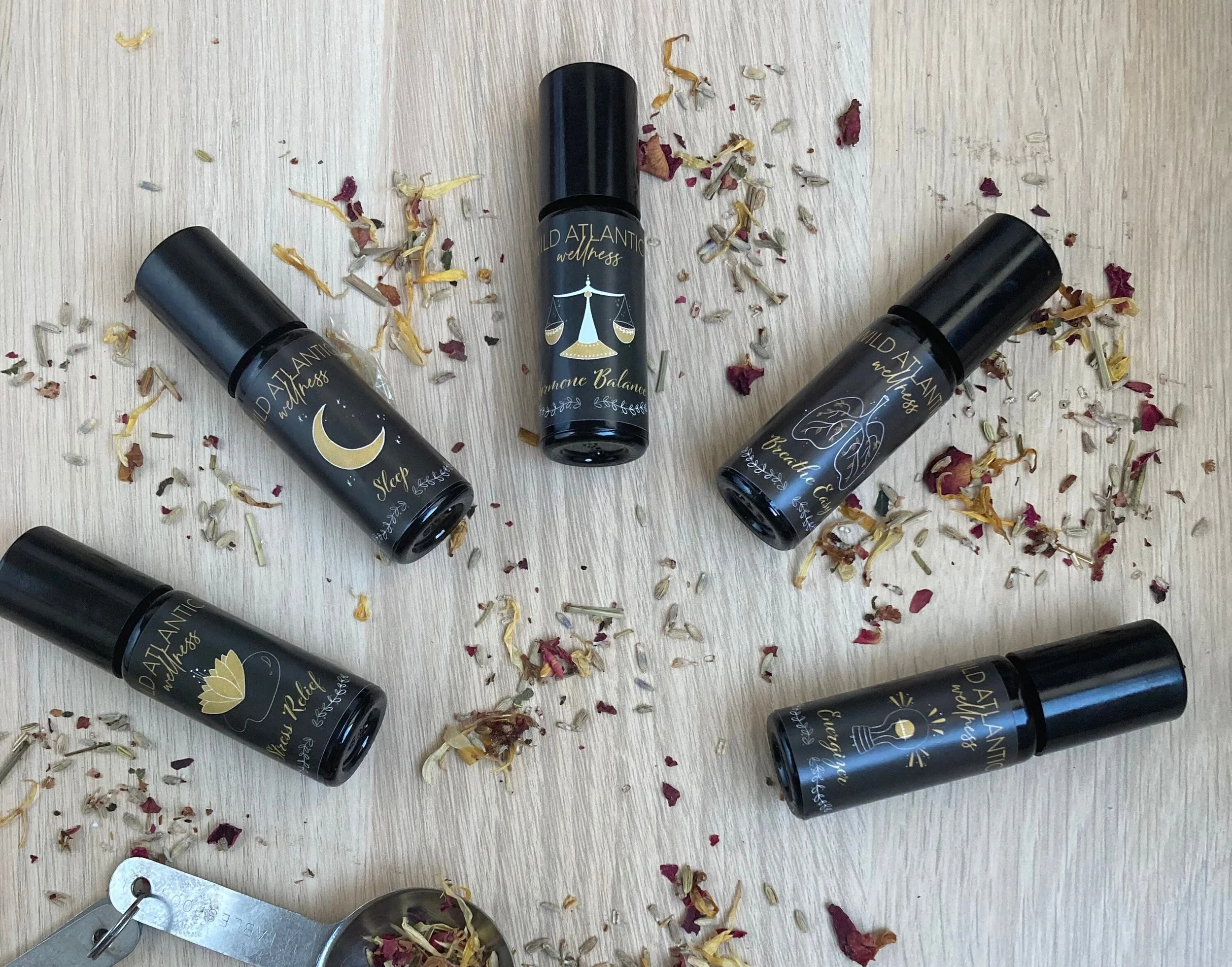 “Uplifting aromatherapy roller blend for energy, focus and mood boost during the day”