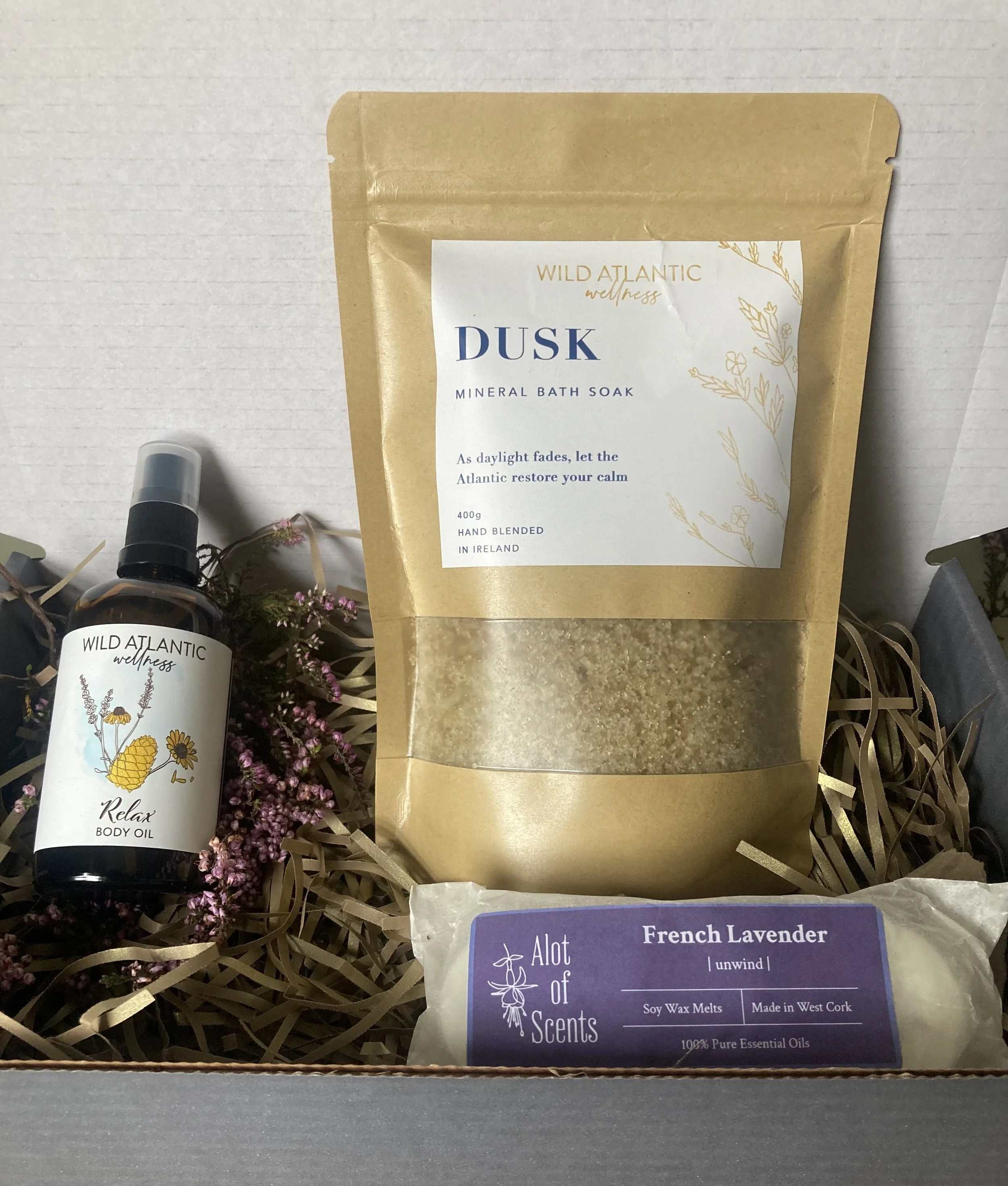 DUSK Ritual relaxation gift set Ireland — bath soak, body oil and wax melt