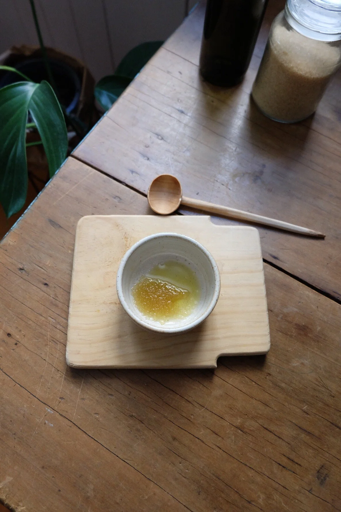 DIY zero waste lip scrub recipe