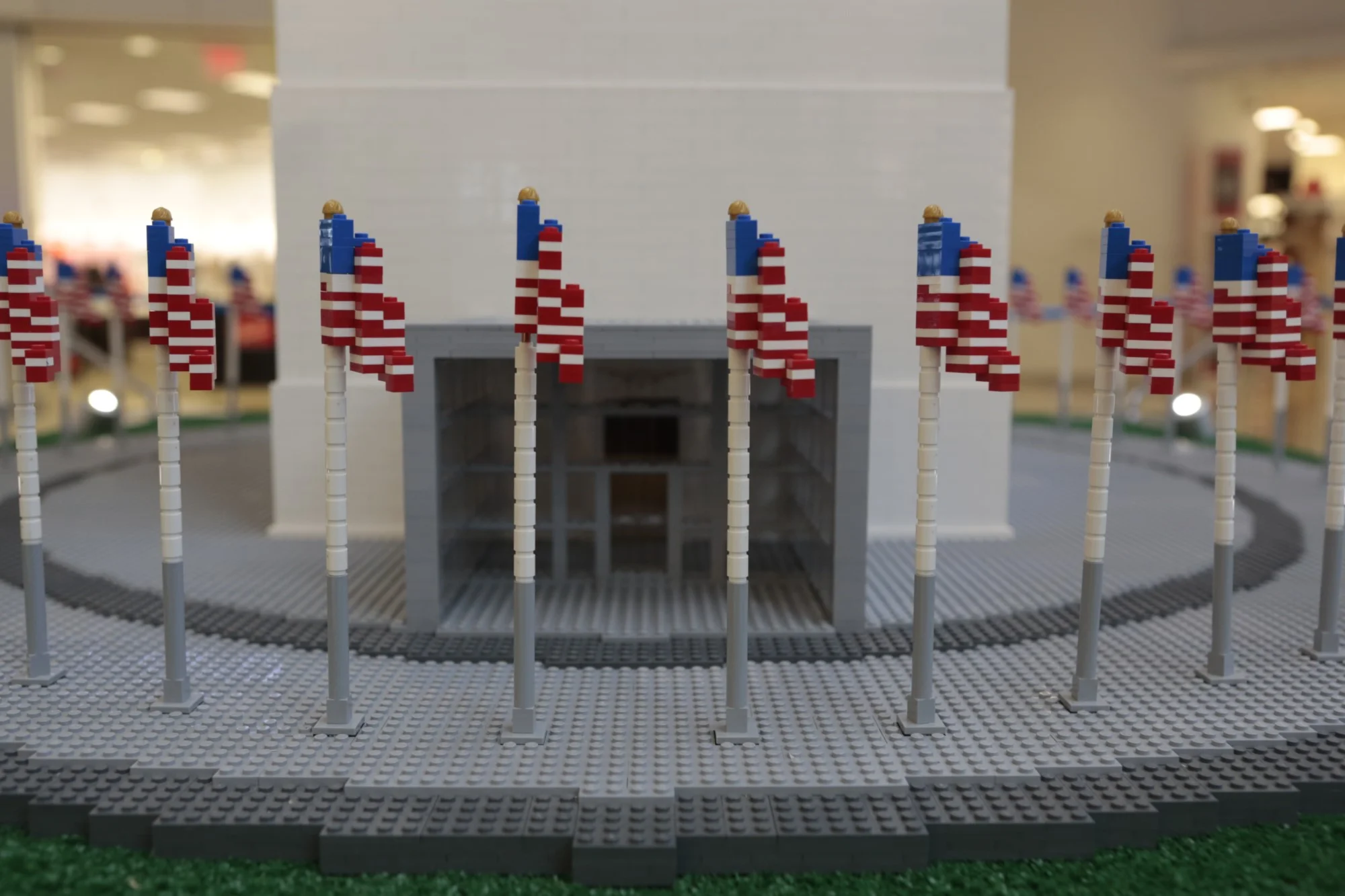 LEGO® Brand Celebrates American icons on the National Mall