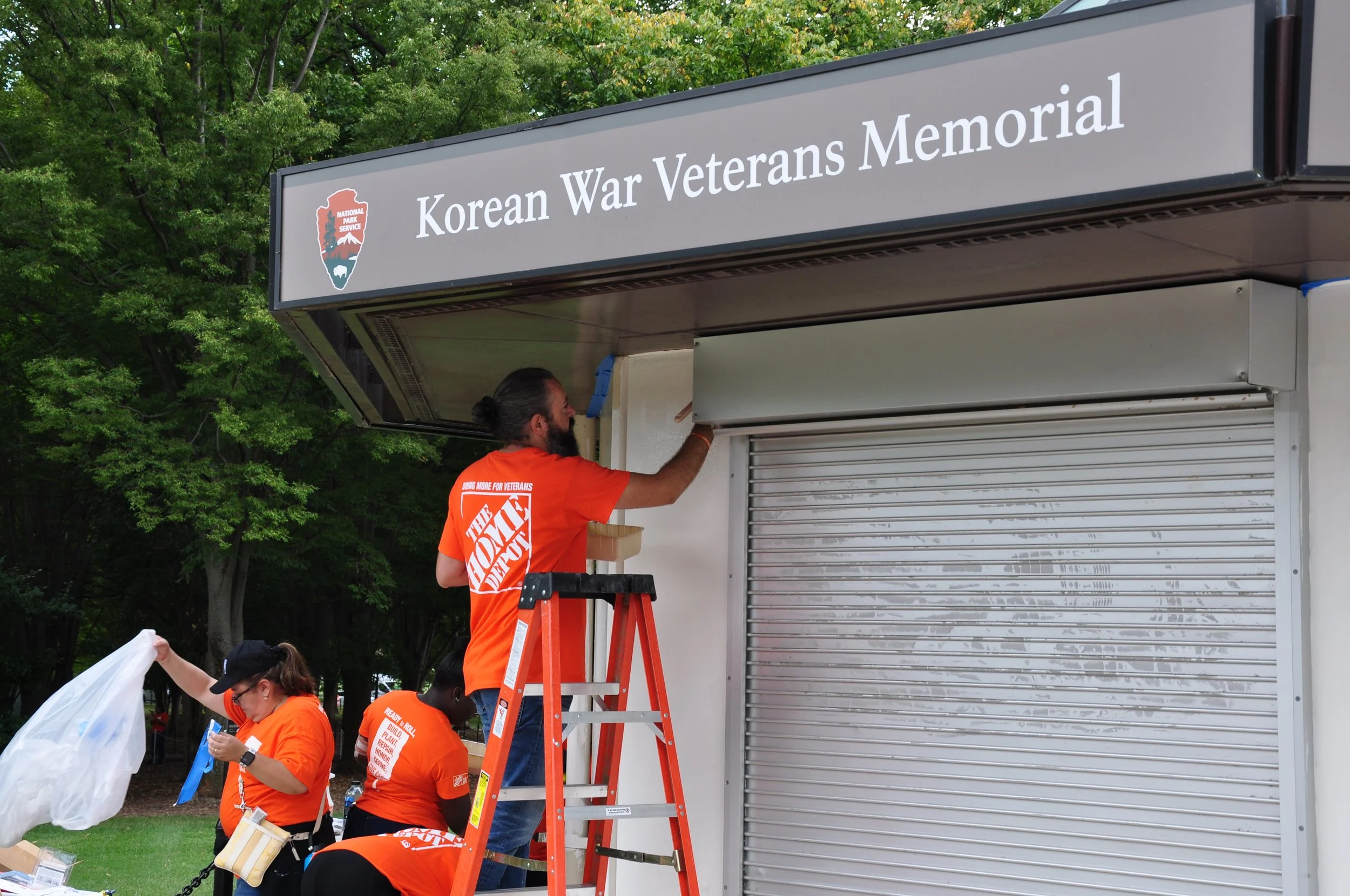 NBC4: ‘Giving Back': Volunteers Improve National Mall Kiosks