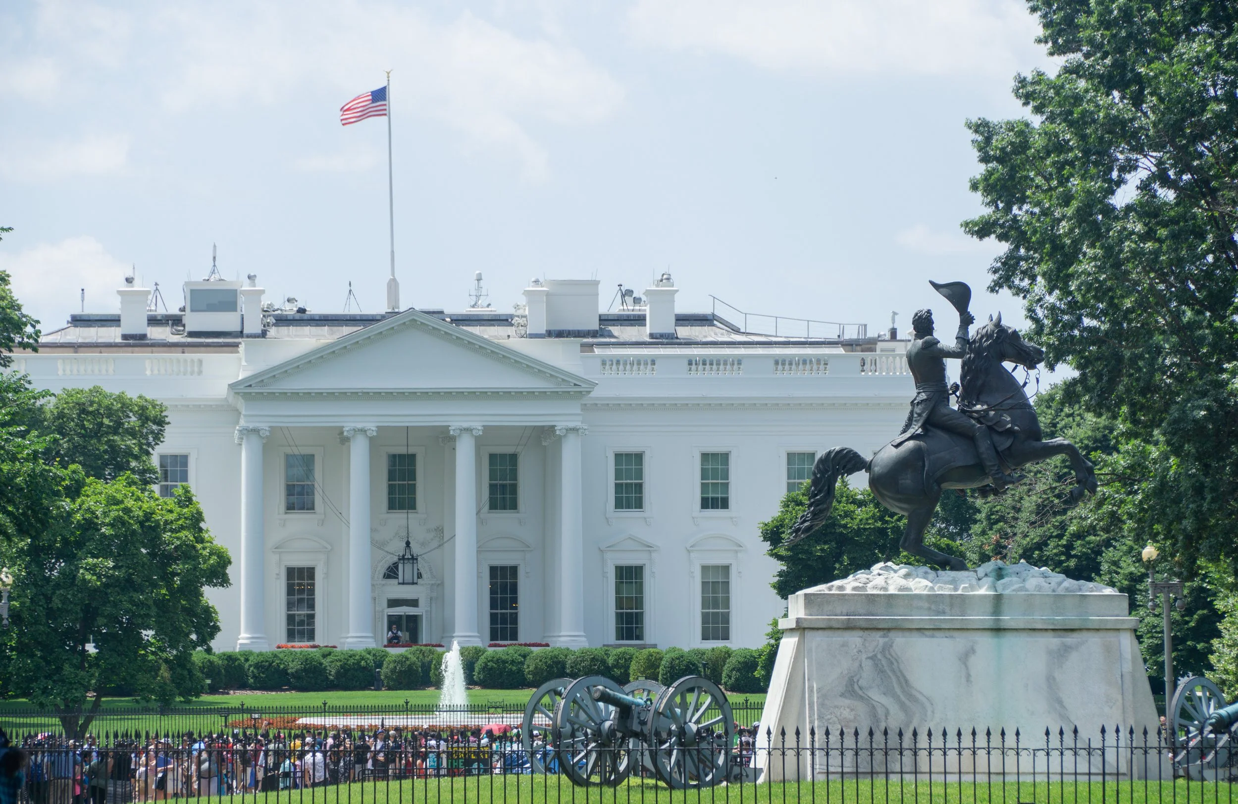 Convening the "President's Neighborhood" on the Restoration of Lafayette Park