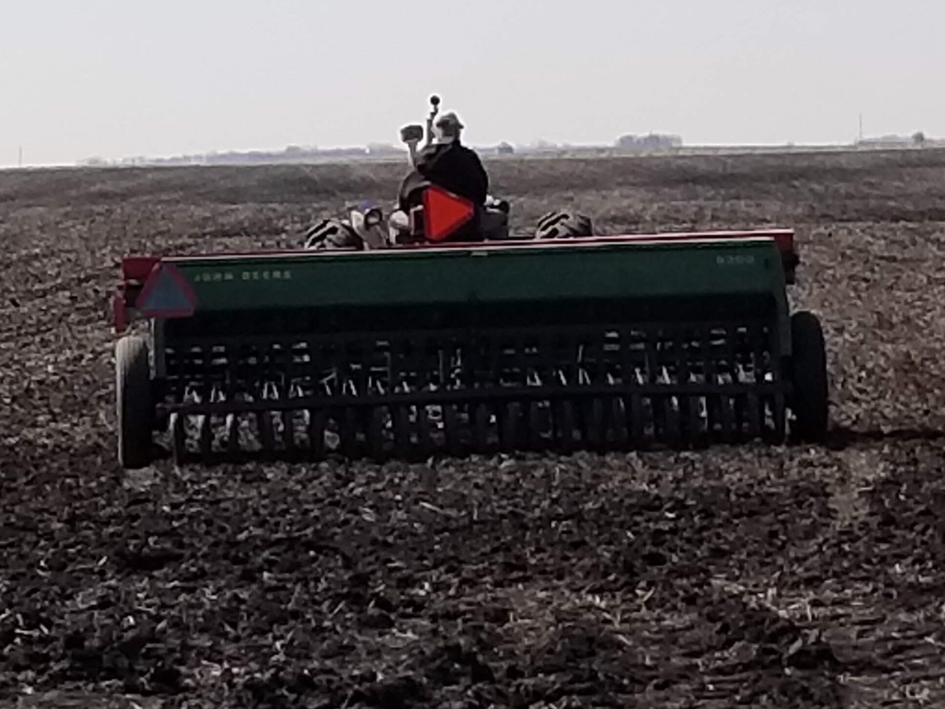 04.03.20 Drilling oats and clover