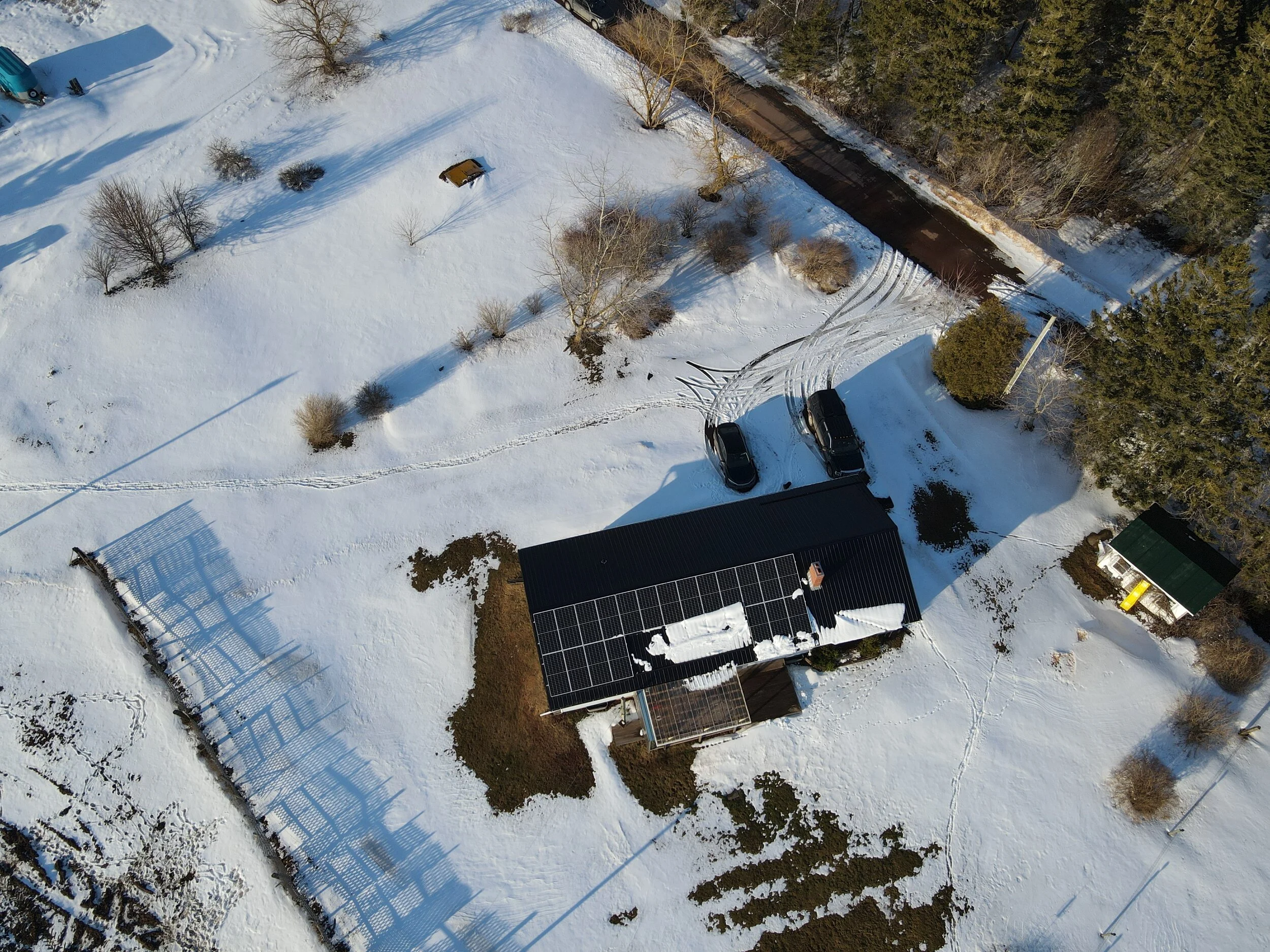 136 Henry Rd.jpg
