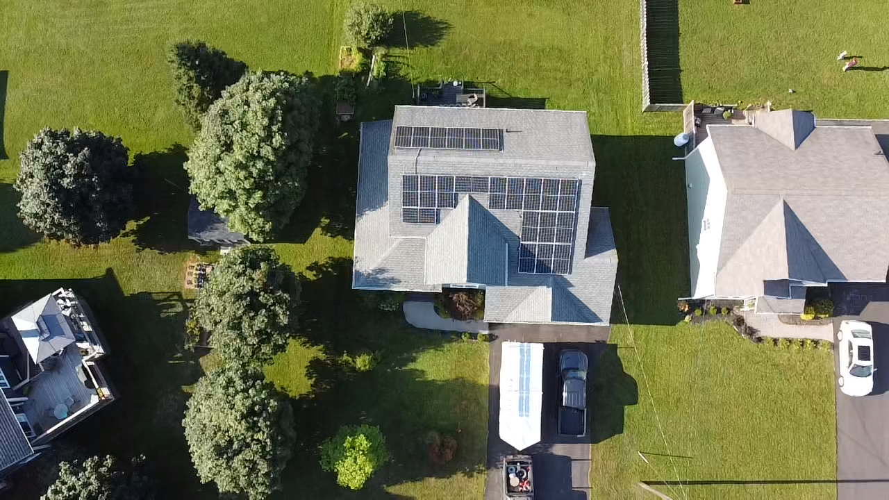 8 Gardiner Dr.PNG
