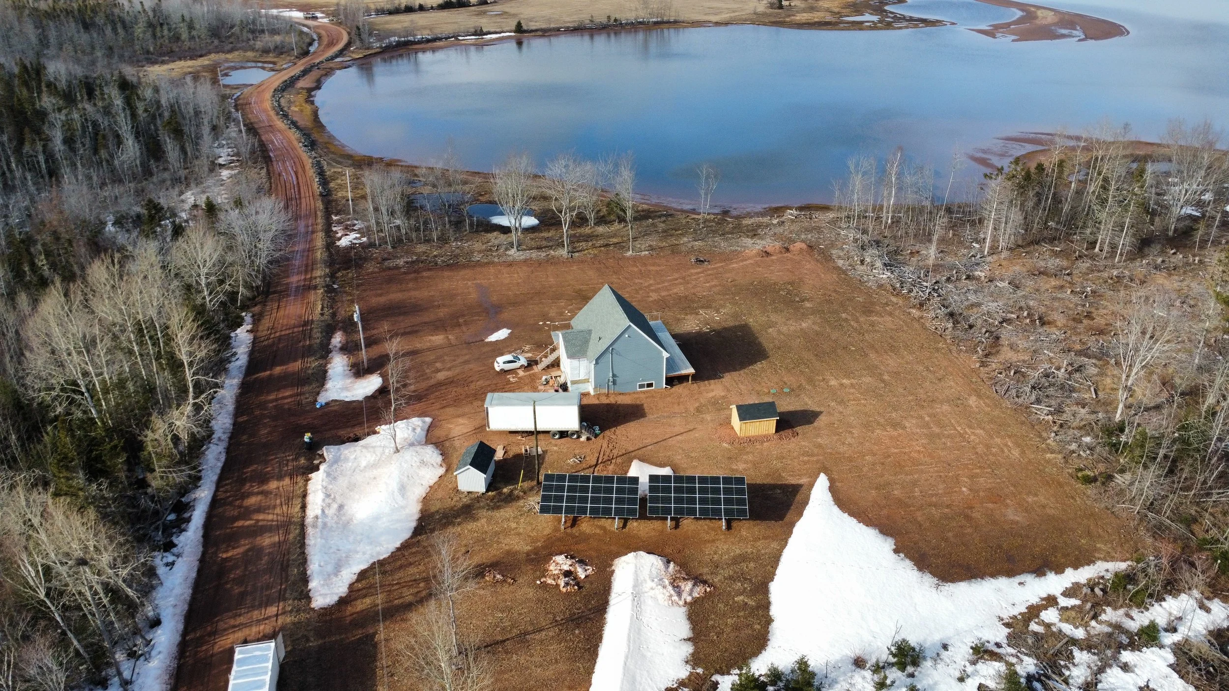 2375 Gladstone Road.jpg