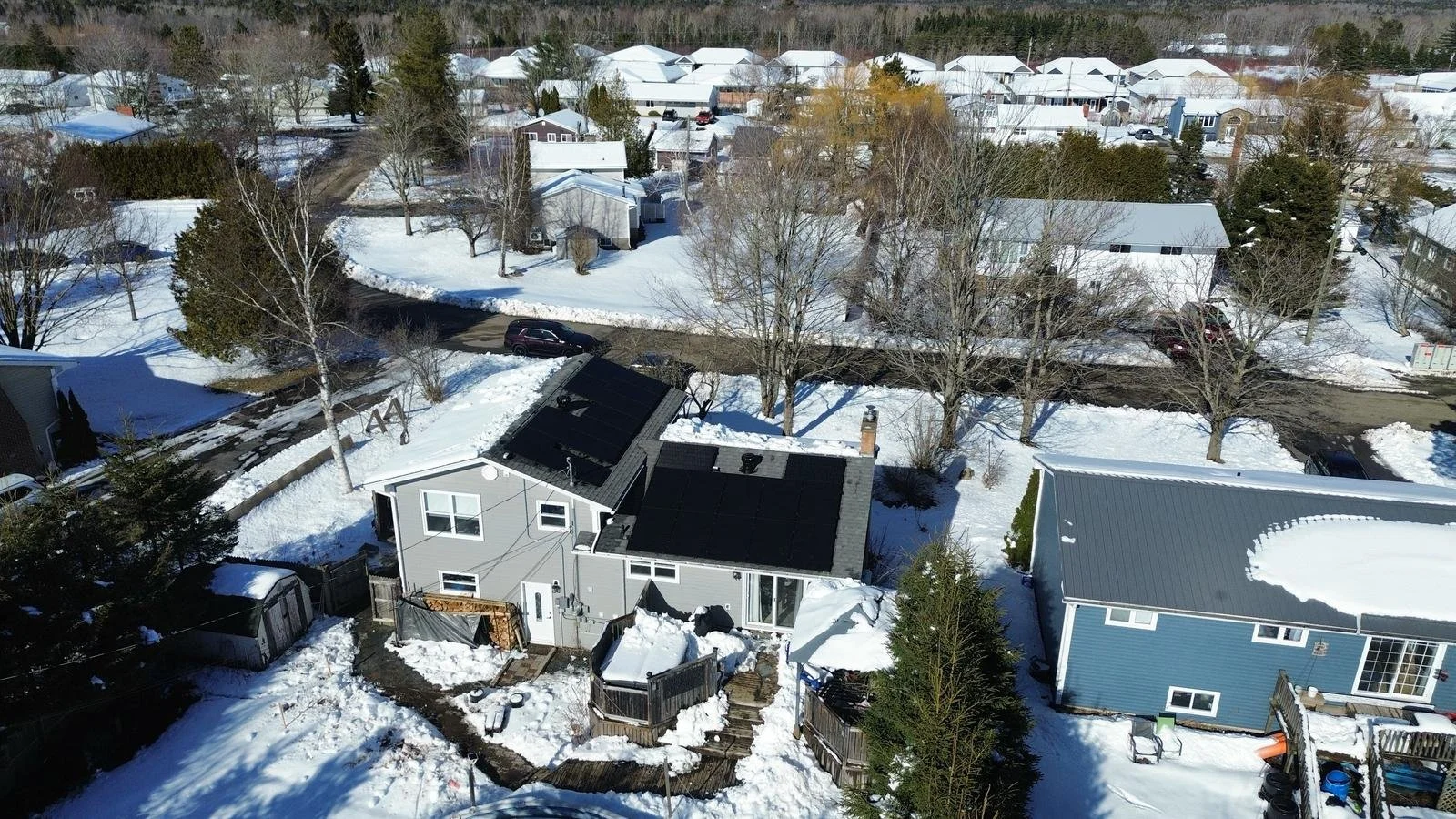 47 Oliver Crescent.jpg