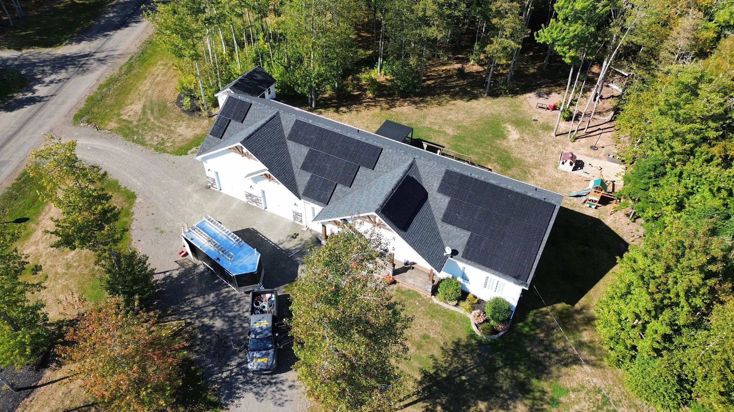 73 Joviale Drive.jpg