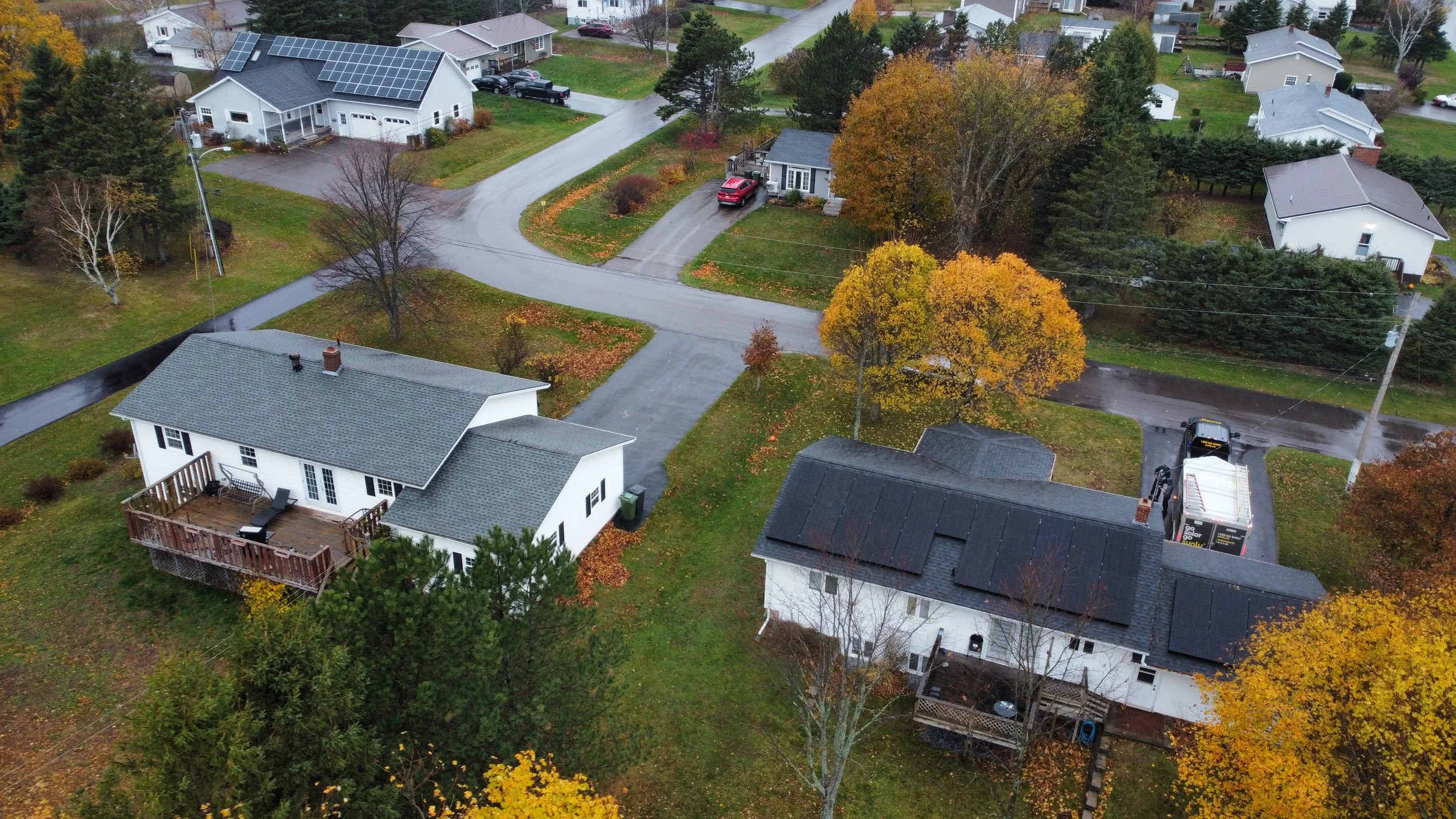 19 Centennial Drive.jpg