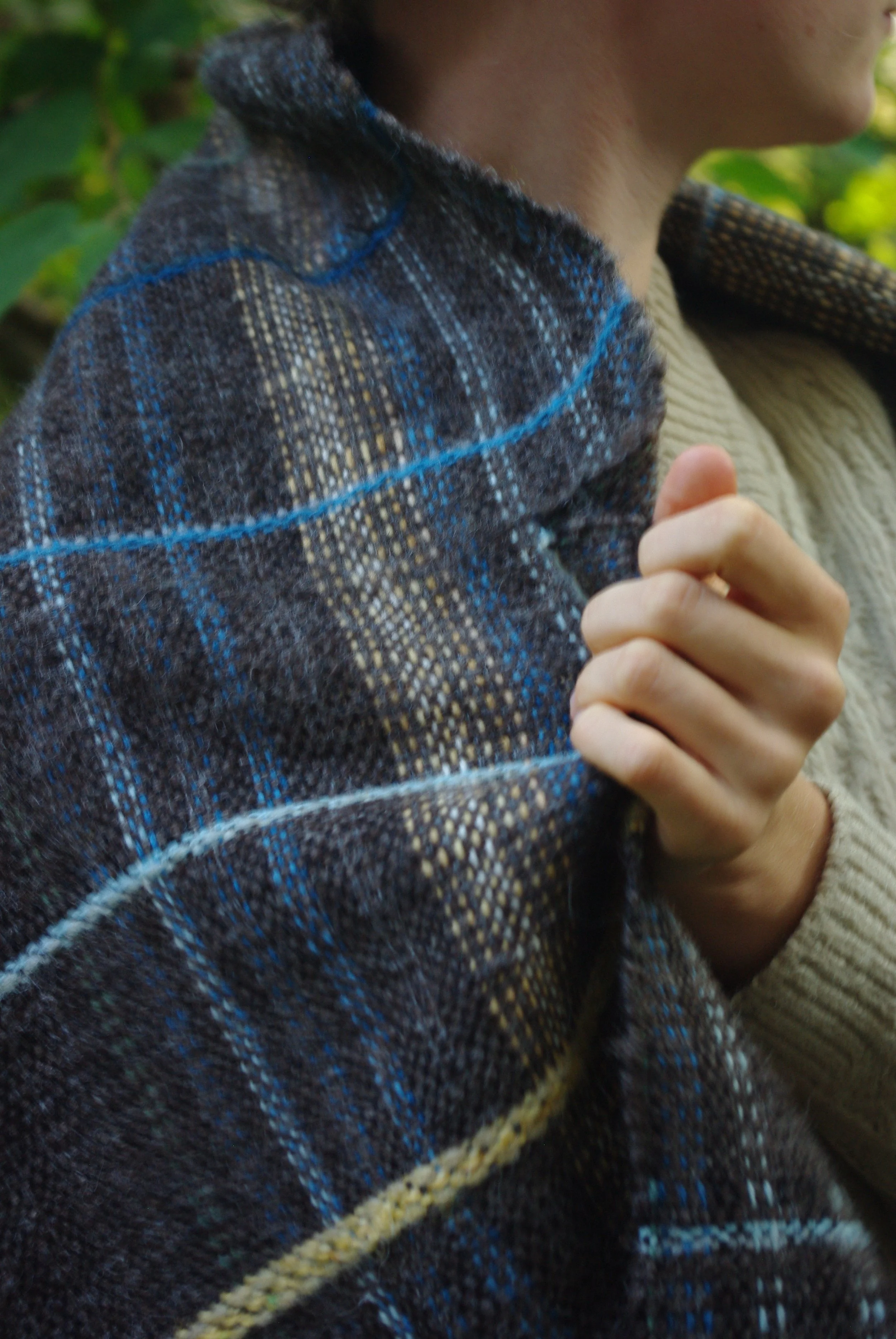 Handwoven Woolen Throw N° 8