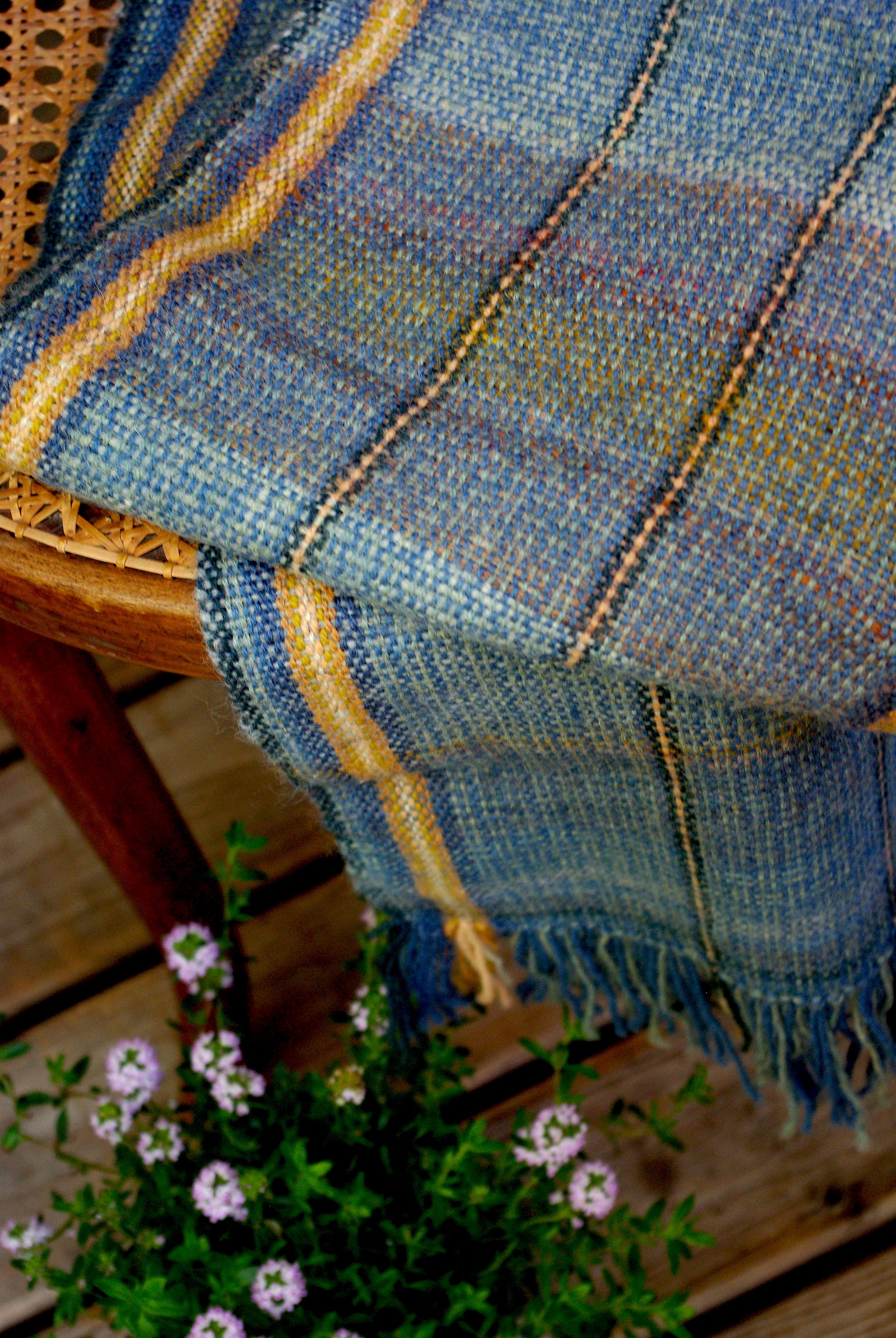 Handwoven Woolen Shawl N° 11