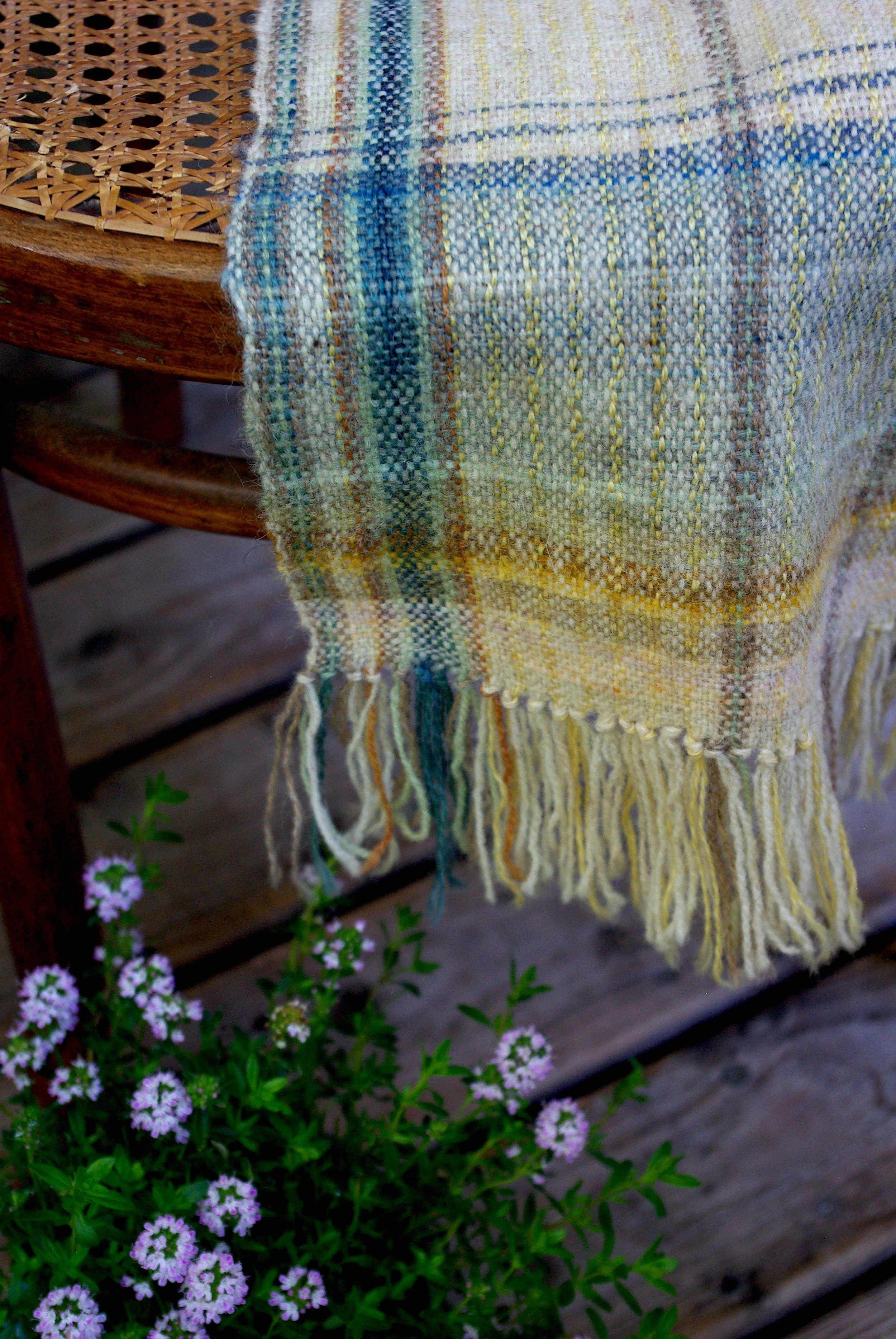 Handwoven Woolen Shawl N° 10