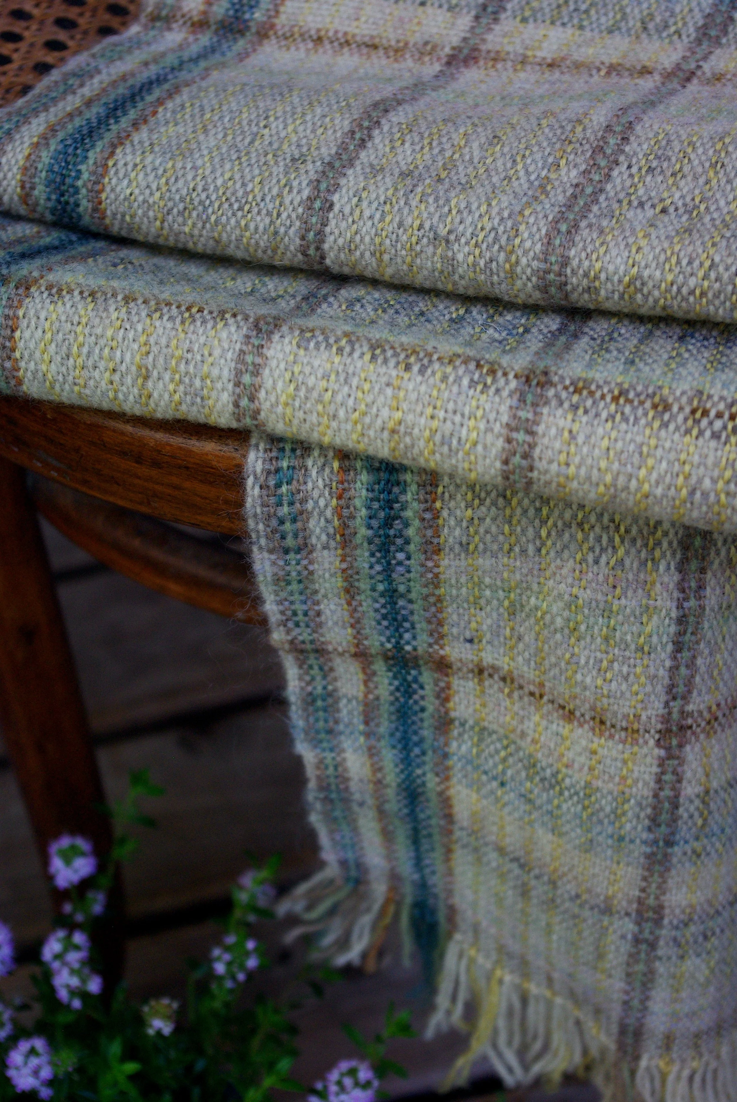 Handwoven Woolen Shawl N° 9