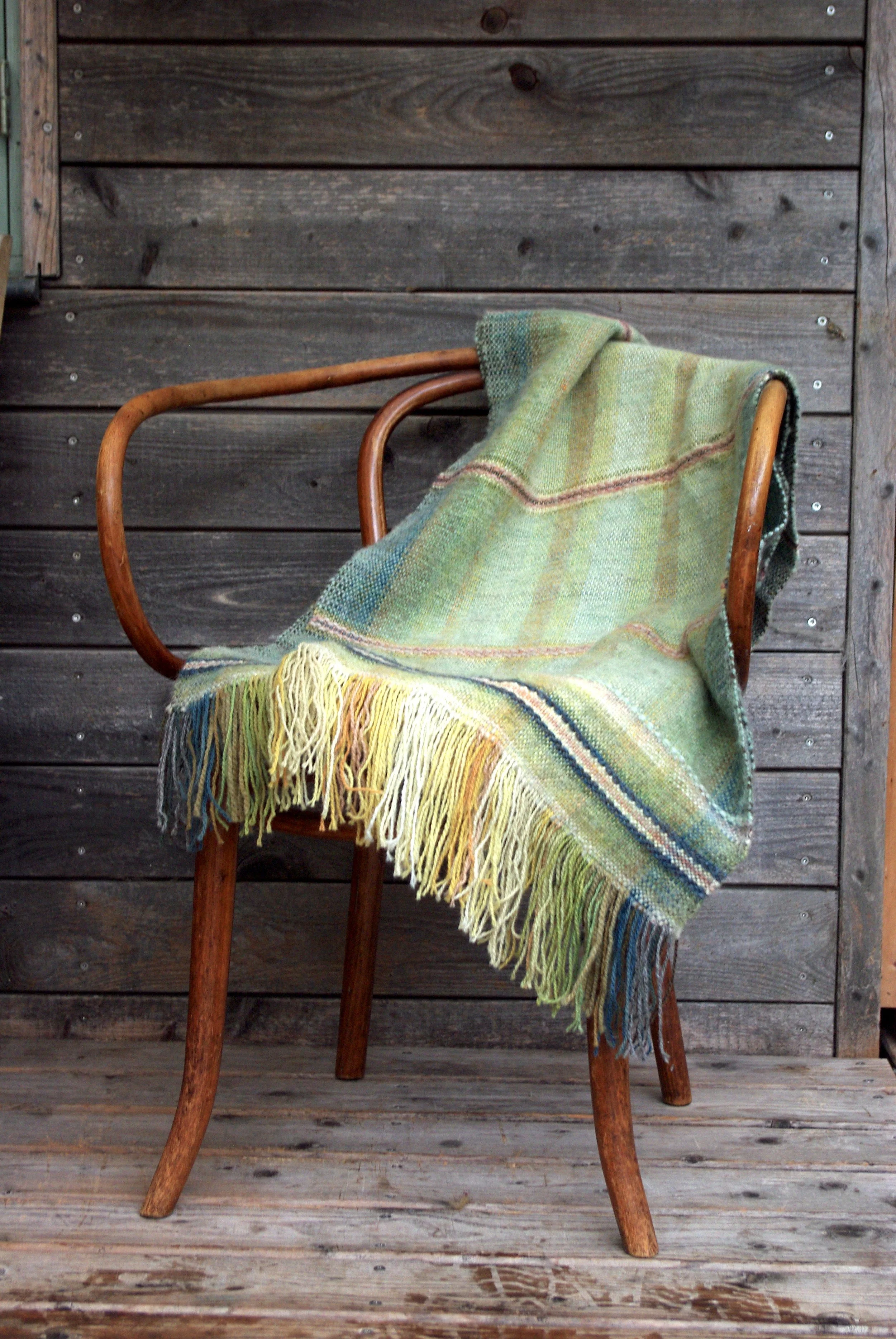 Handwoven Woolen Throw N° 18 - handgewebtes Tuch