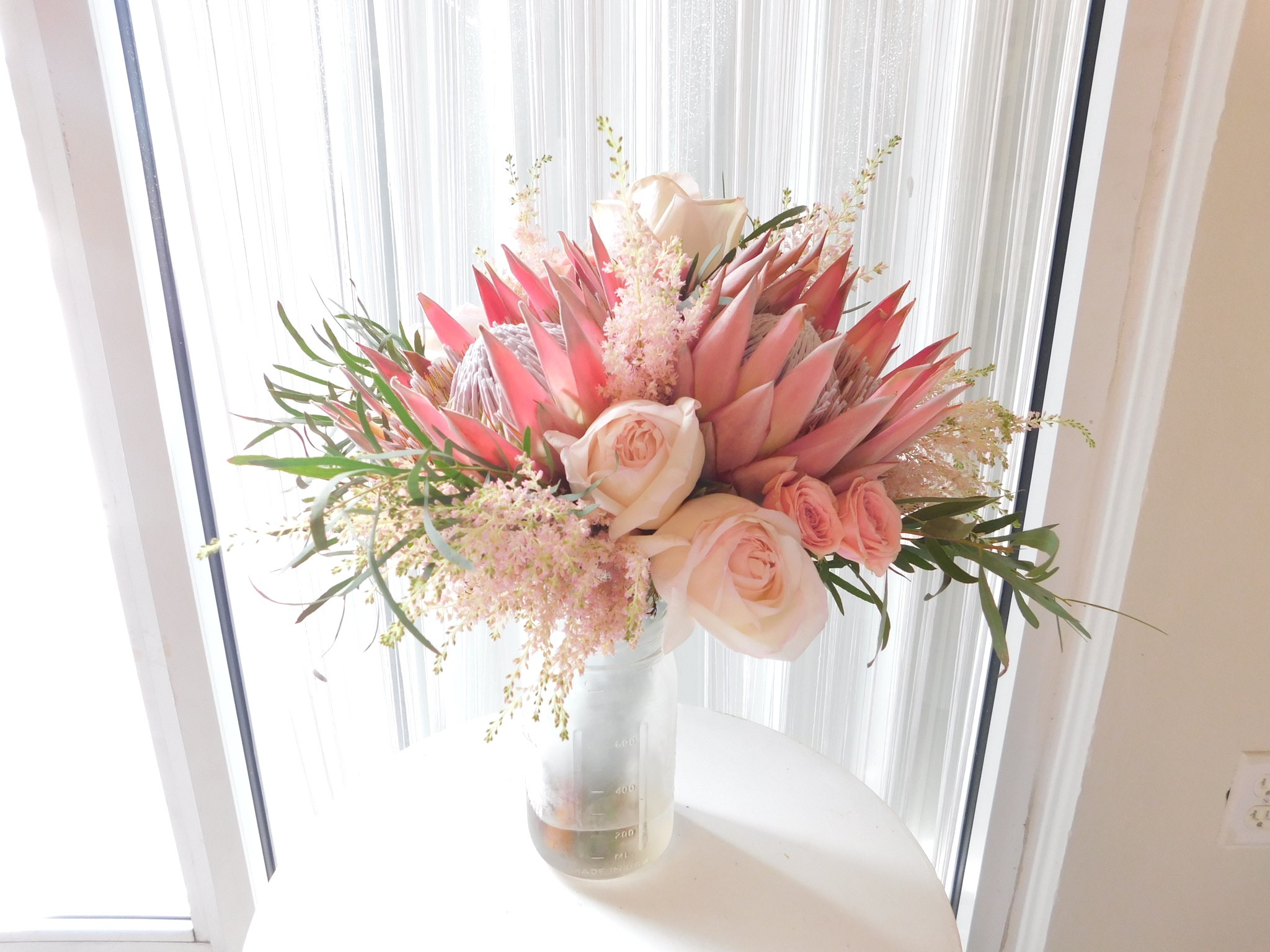 Wedding-bouquet-Protea-pinks.jpg