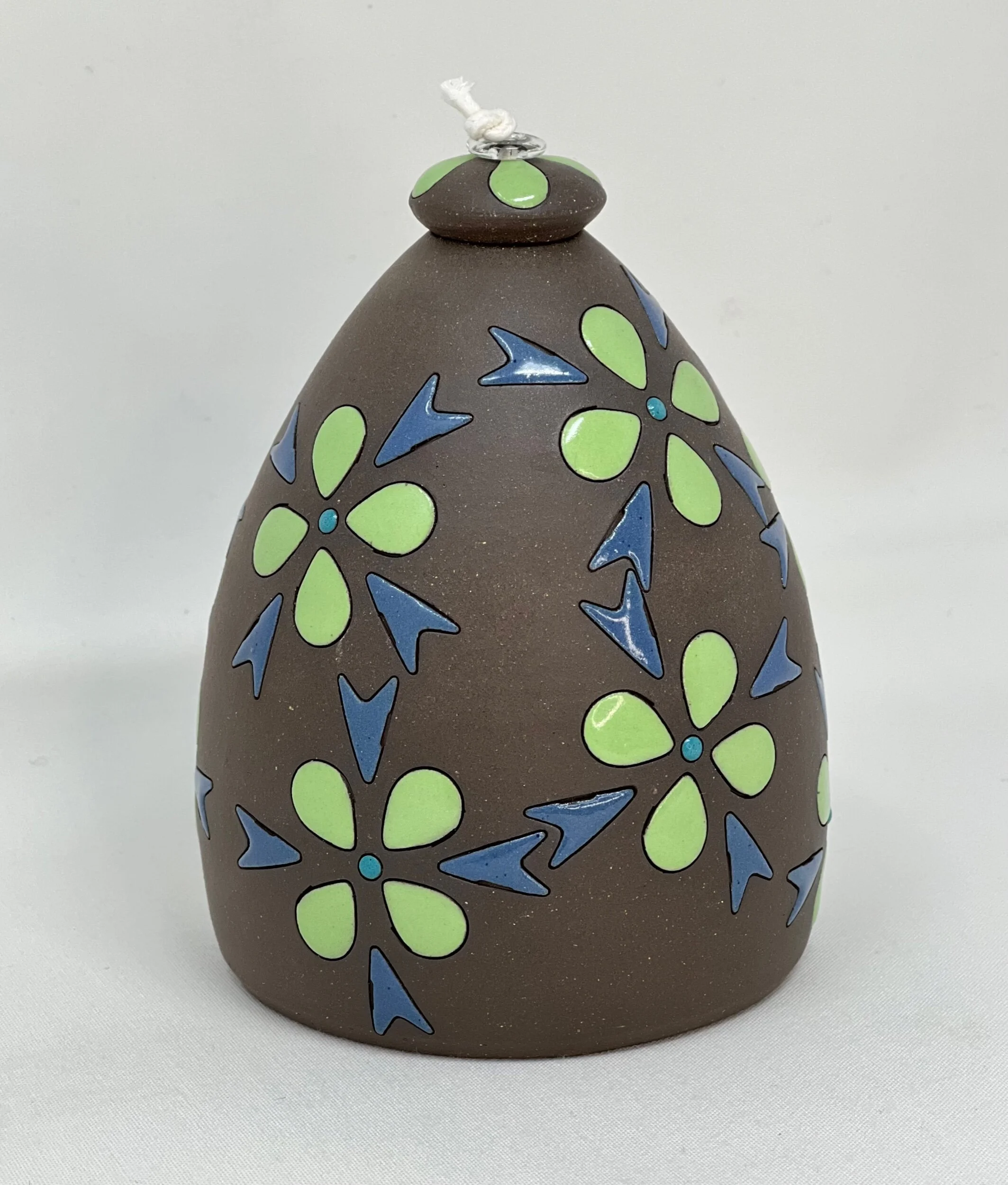 CCFB533F-7D02-4B83-A535-6207F8D65697