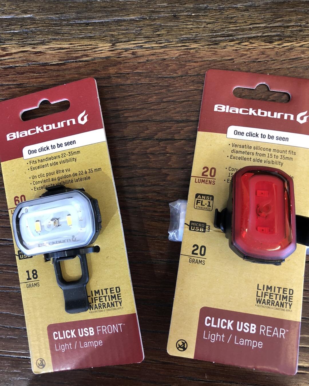 Great gift idea for mom! Front and rear bike lights! These lights are chargeable with a USB and have multiple functions! Keep mom safe with Click lights! ❤️