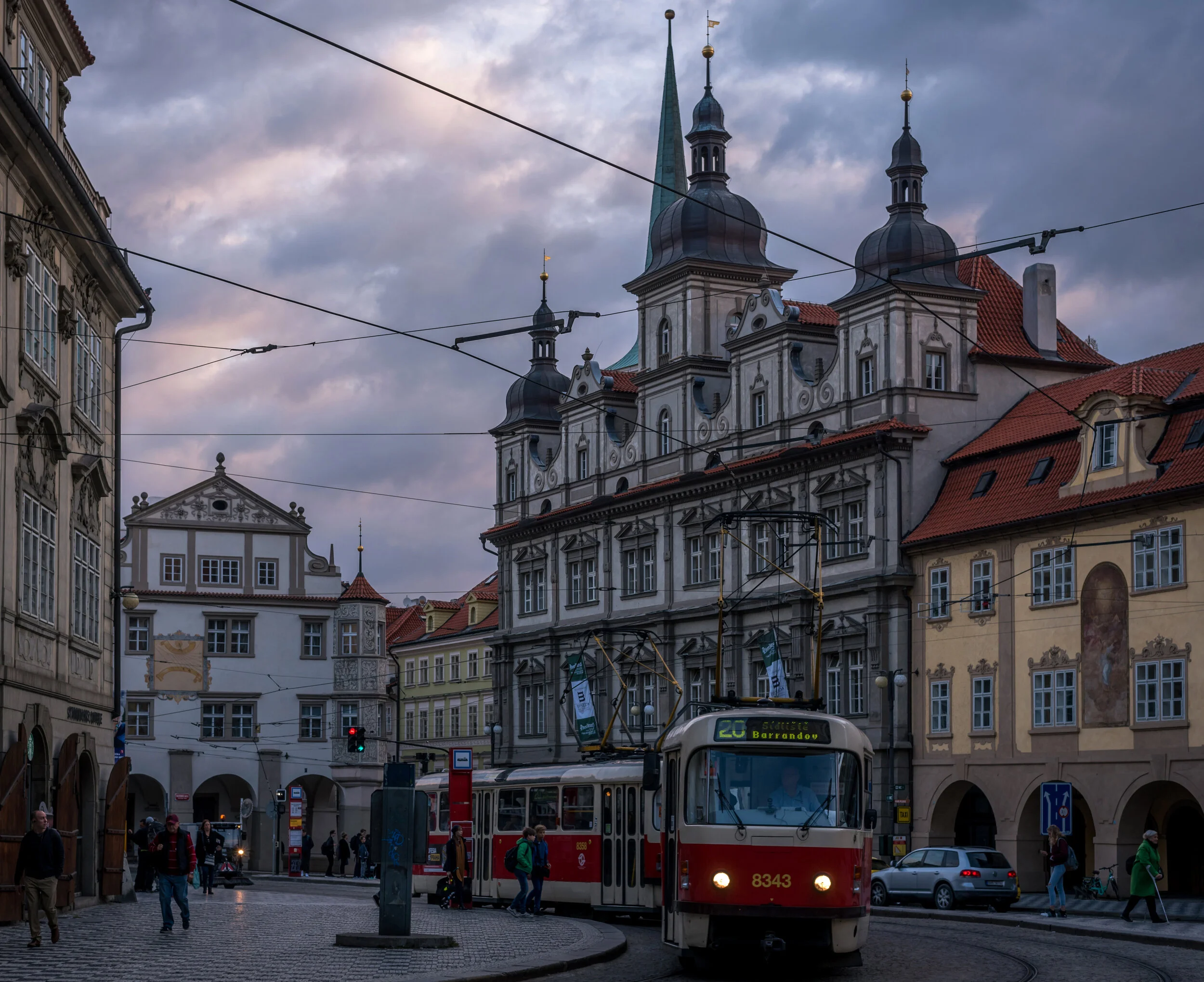 prague street tram_.jpg