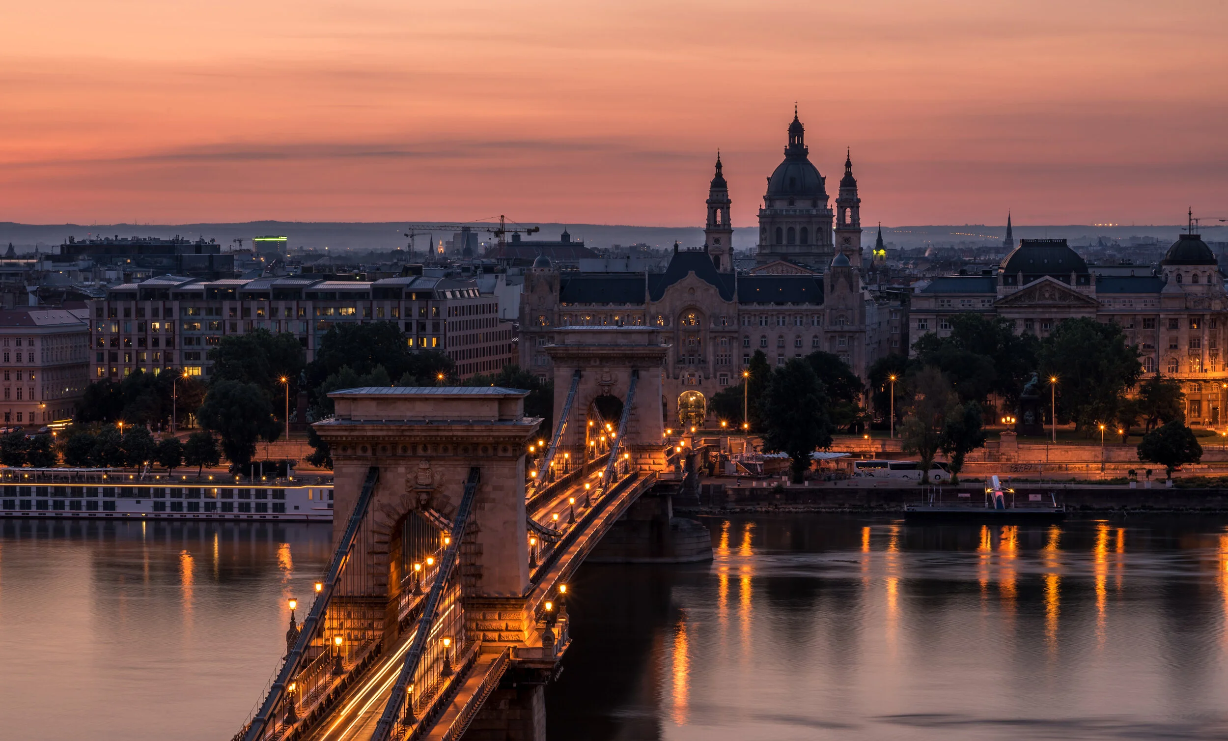 buda sunrise1_.jpg